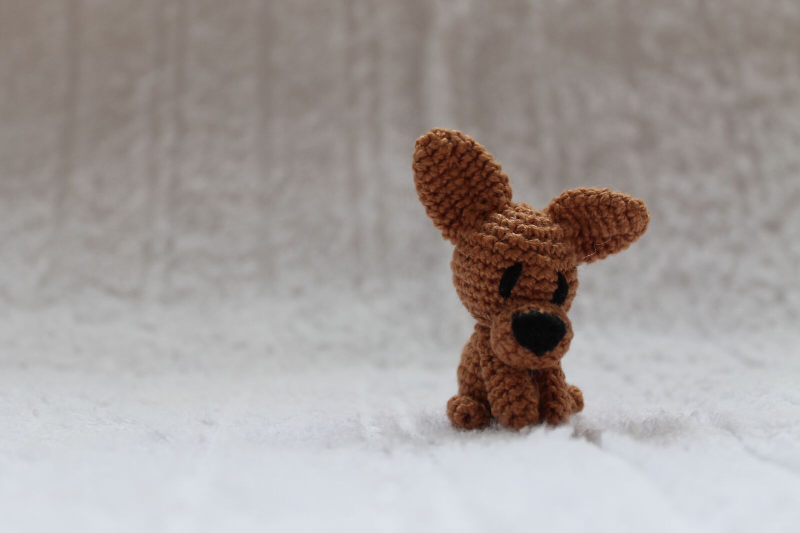 Canon EOS 1100D (EOS Rebel T3 / EOS Kiss X50) sample photo. Puppy, toy, crochet photography