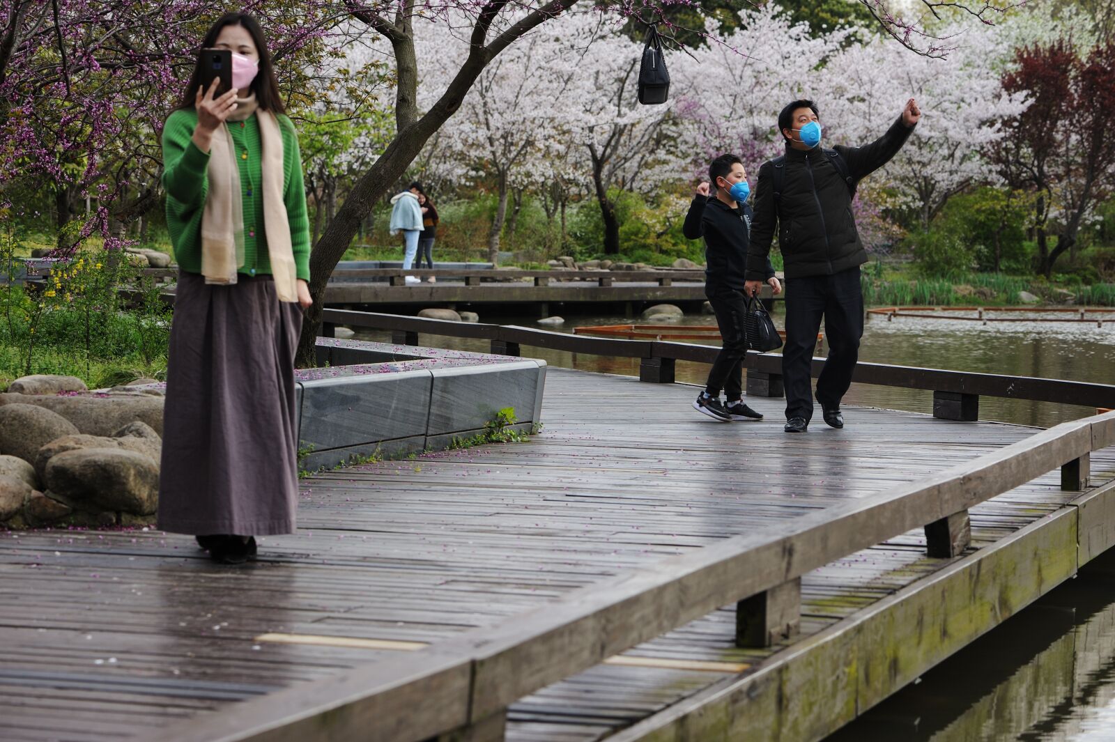 Nikon D700 sample photo. Girl wearing a mask photography