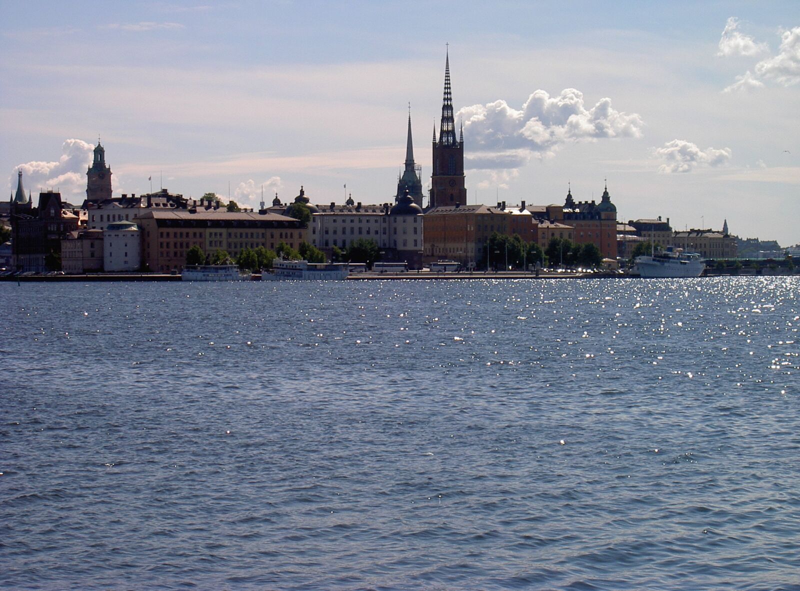 KONICA MINOLTA DIGITAL CAMERA KD-400Z sample photo. Stockholm, city, attraction photography