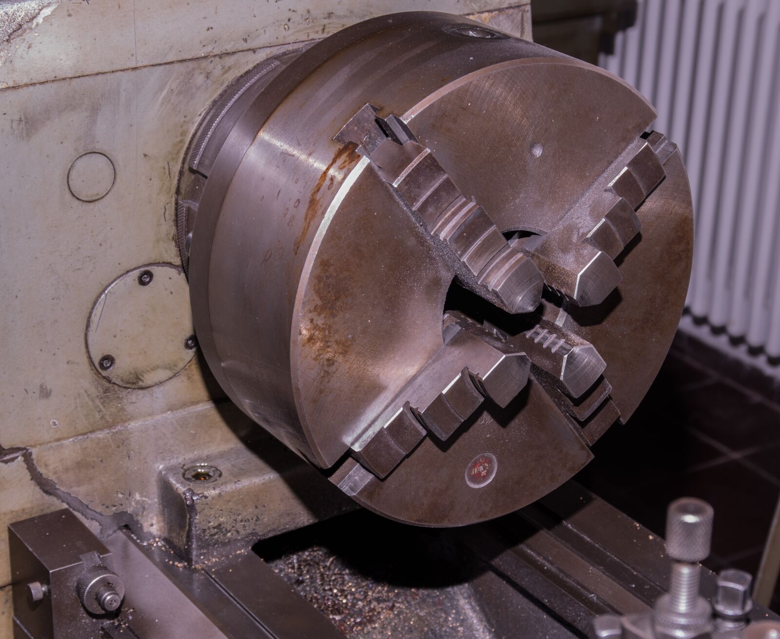 Pentax K-3 sample photo. Rotary head, lathe, metal photography
