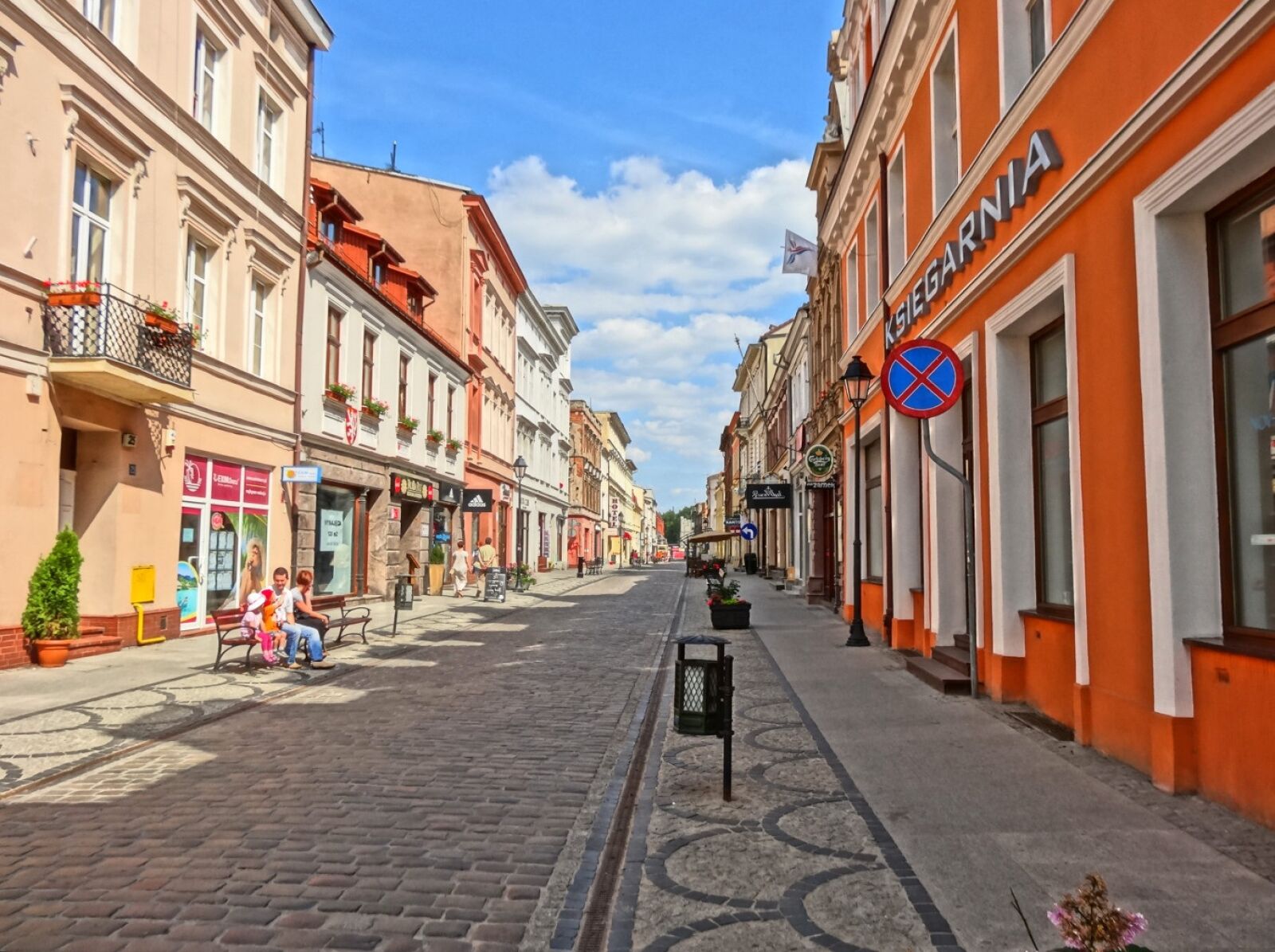 Sony Cyber-shot DSC-HX20V sample photo. Dluga street, bydgoszcz, poland photography