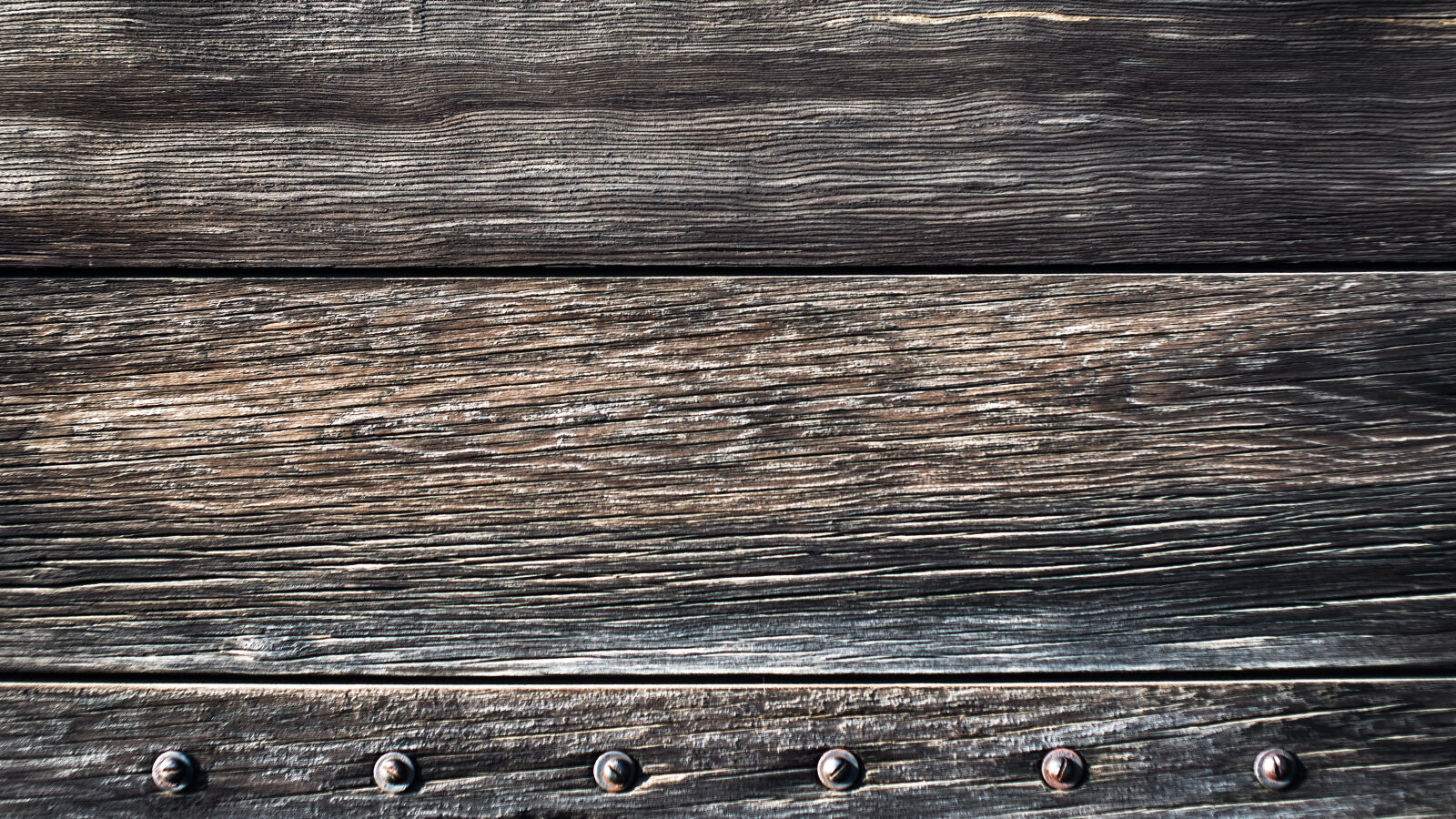 Nikon AF-S Nikkor 50mm F1.4G sample photo. Antique, background, distressed, farm photography