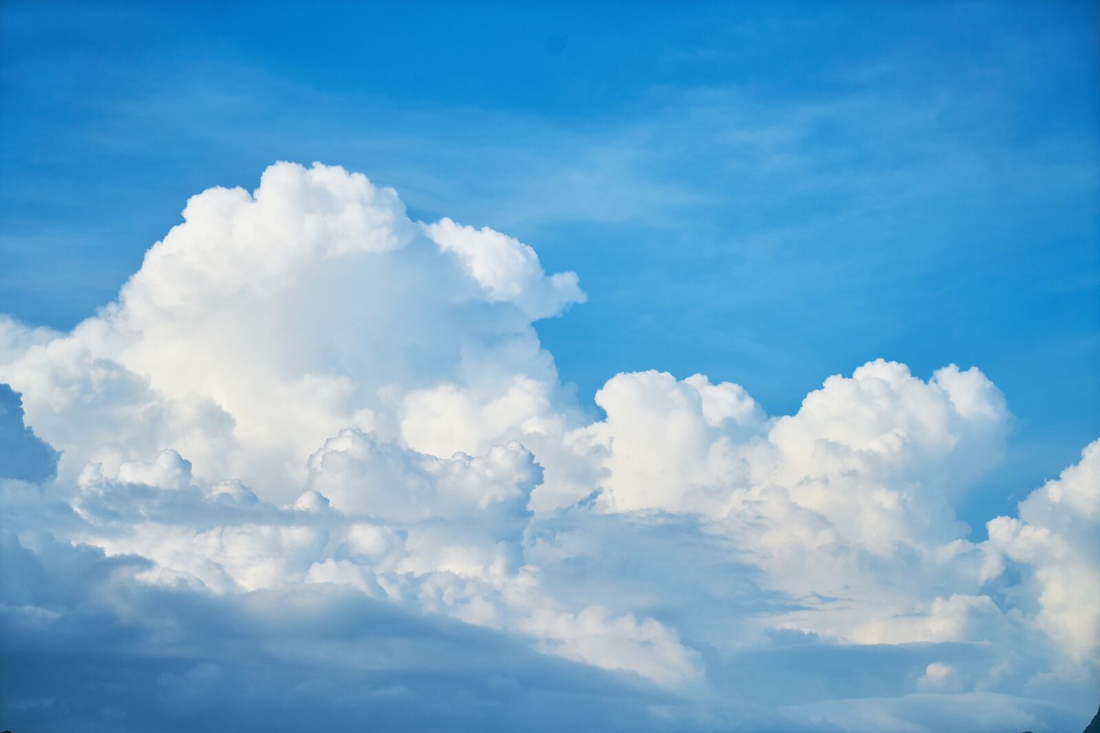 Sony a7R II sample photo. Blue, sky, background photography