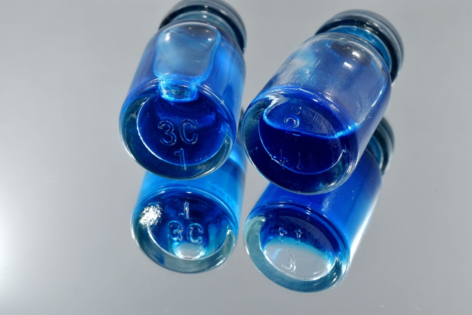 Nikon D5500 sample photo. Biochemistry, blue, chemicals, chemistry photography
