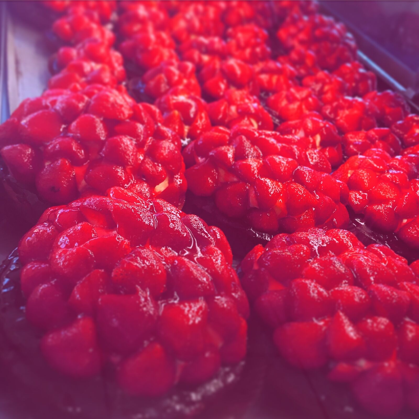 Apple iPhone 6 sample photo. Cake, strawberries, strawberry photography