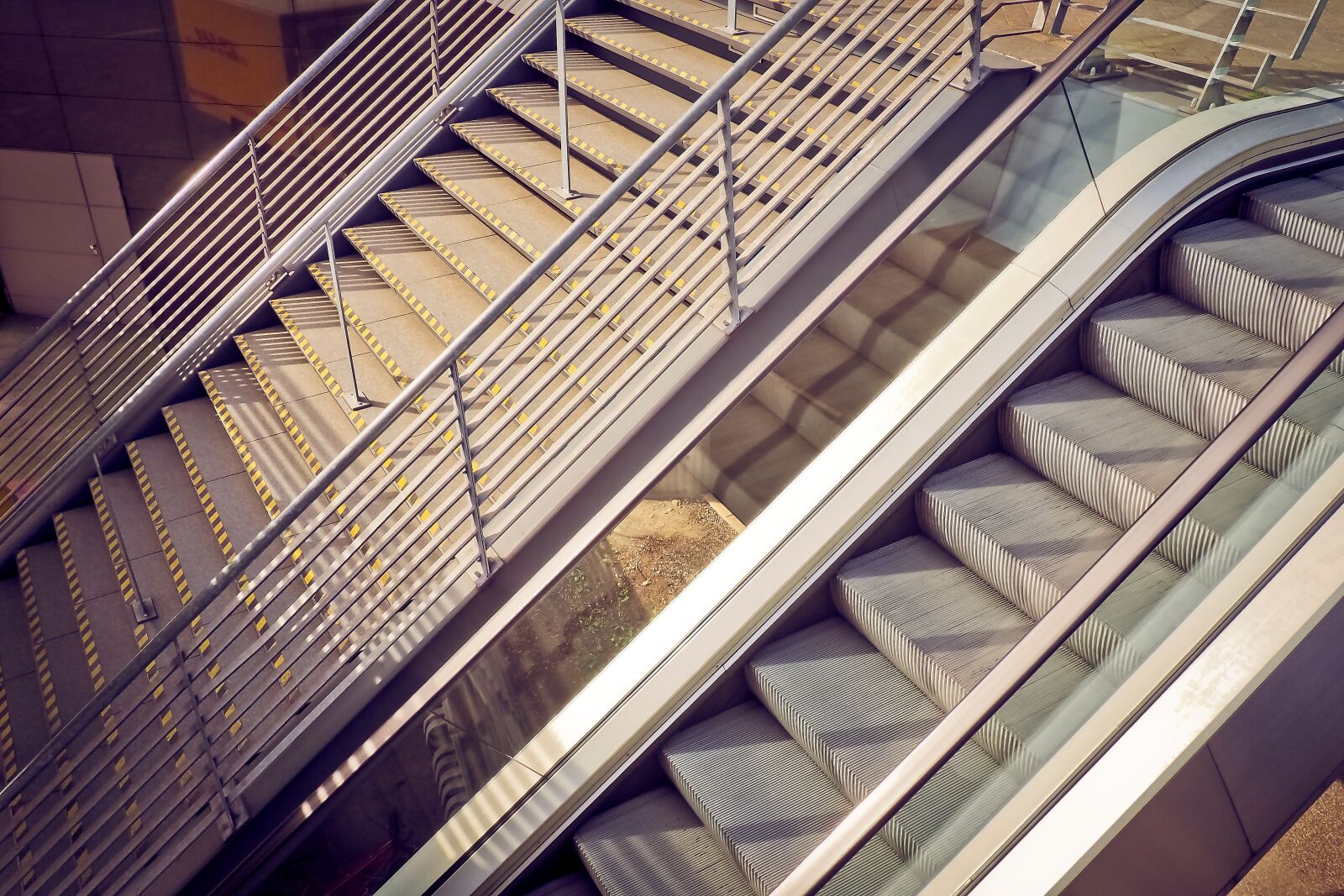 Olympus OM-D E-M10 sample photo. Architecture, stairs, escalator photography