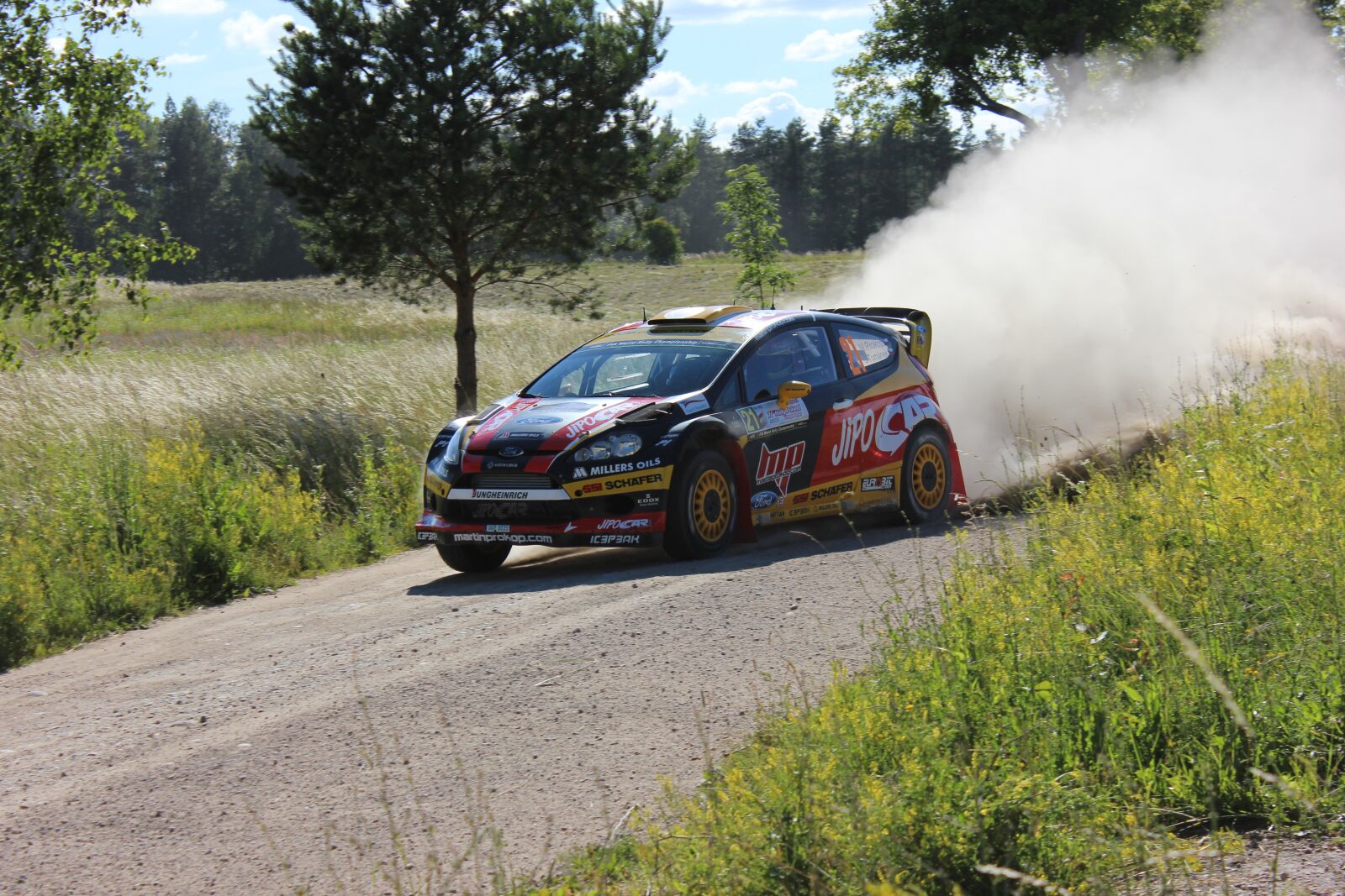 Canon EOS 600D (Rebel EOS T3i / EOS Kiss X5) sample photo. Martin prokop, 71 rally photography
