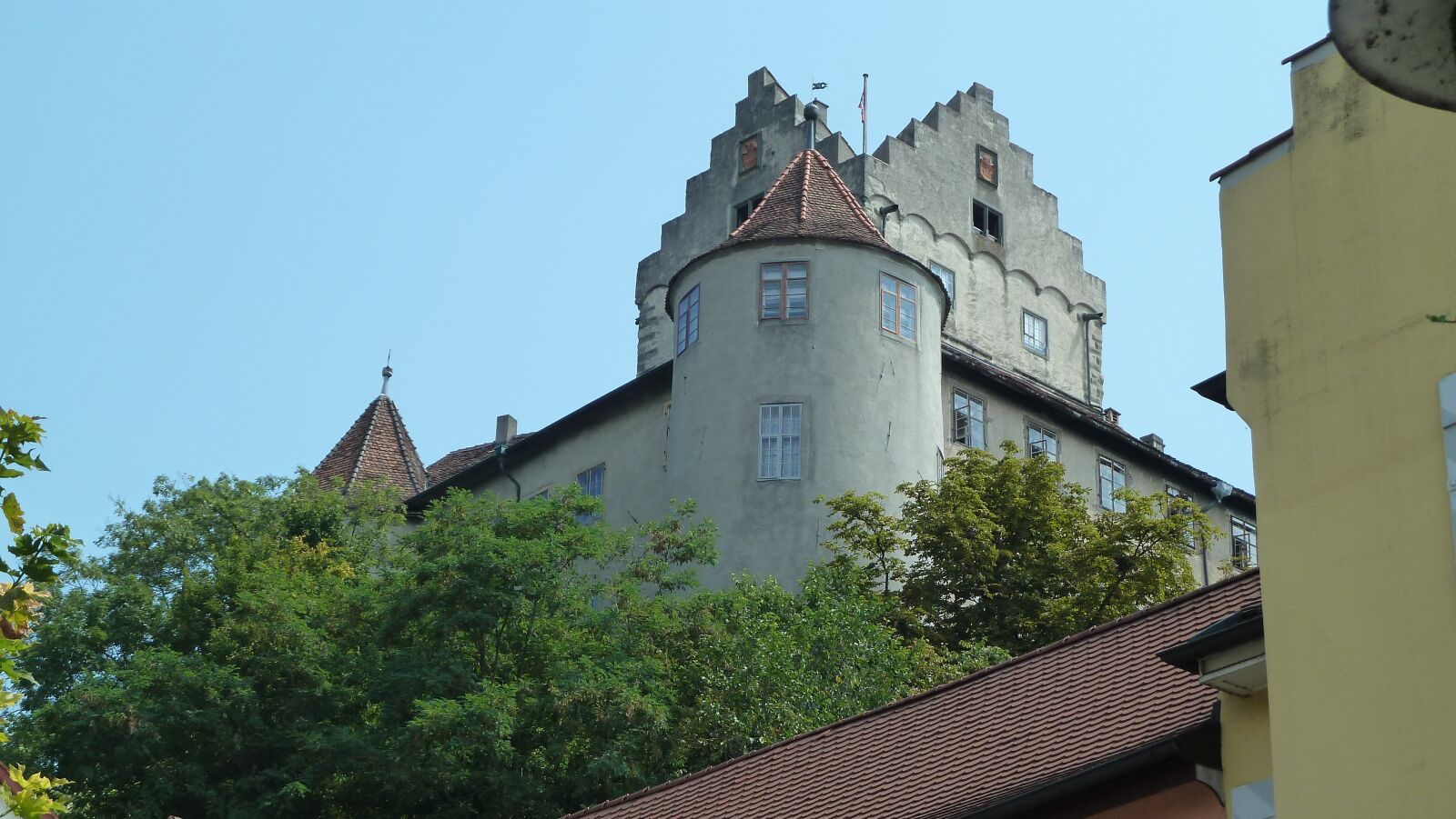 Panasonic Lumix DMC-ZS7 (Lumix DMC-TZ10) sample photo. Meersburg, lake constance, castle photography