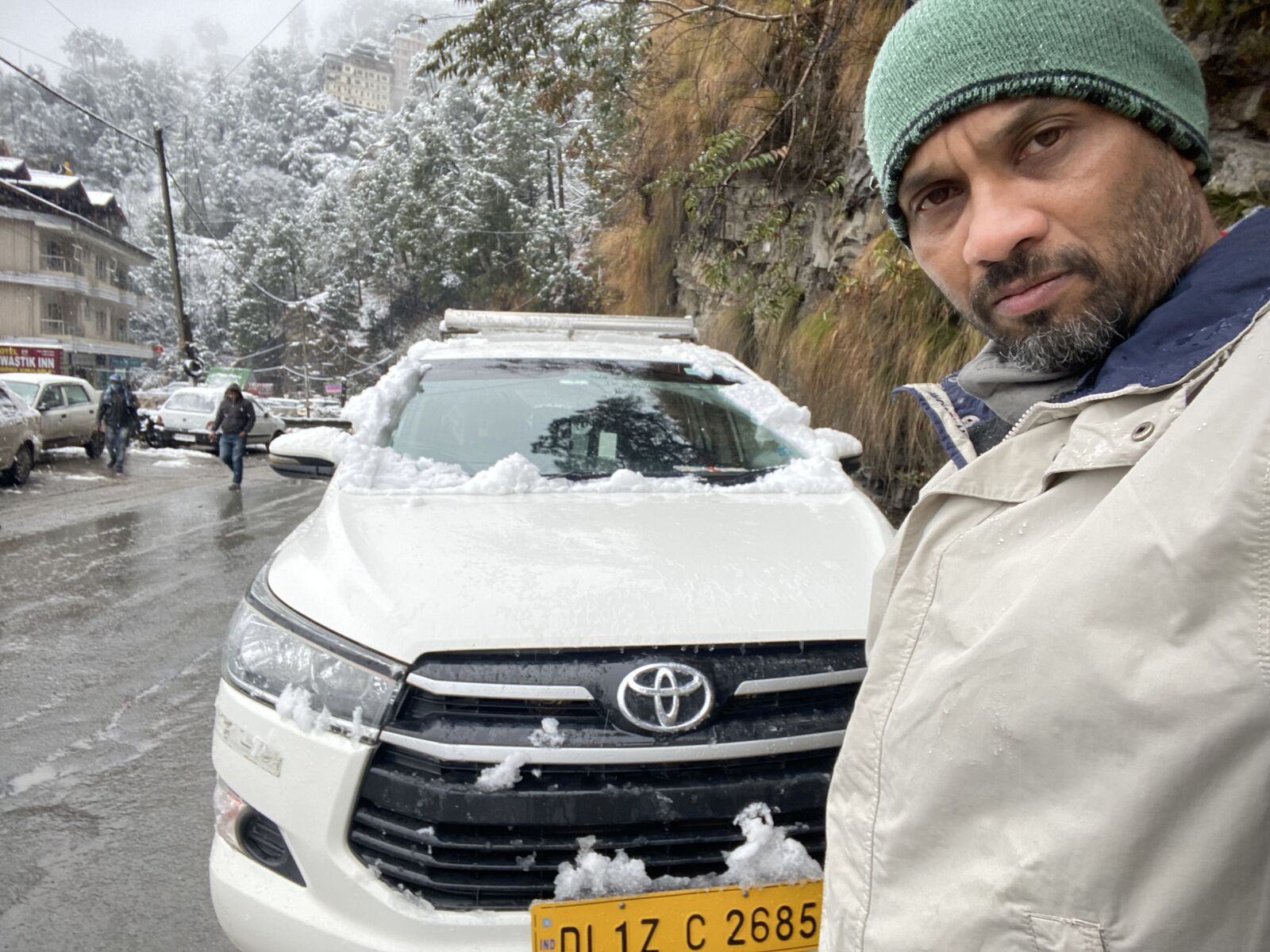 Apple iPhone 11 sample photo. "Shimla snow fall 2022" photography