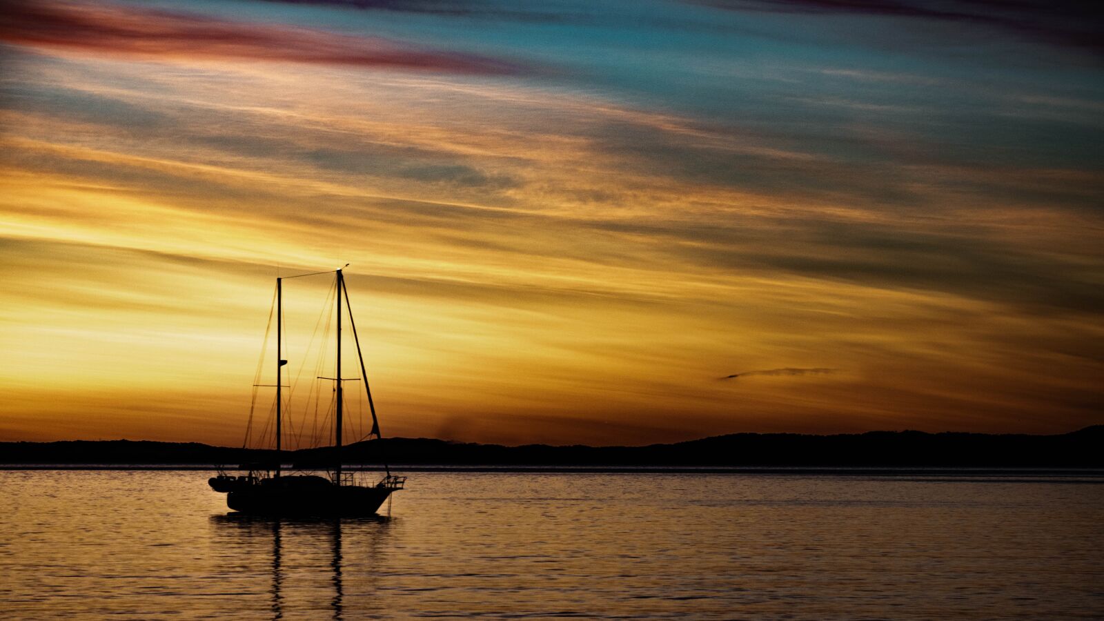 Nikon D5600 sample photo. Sunst, sea, sky photography