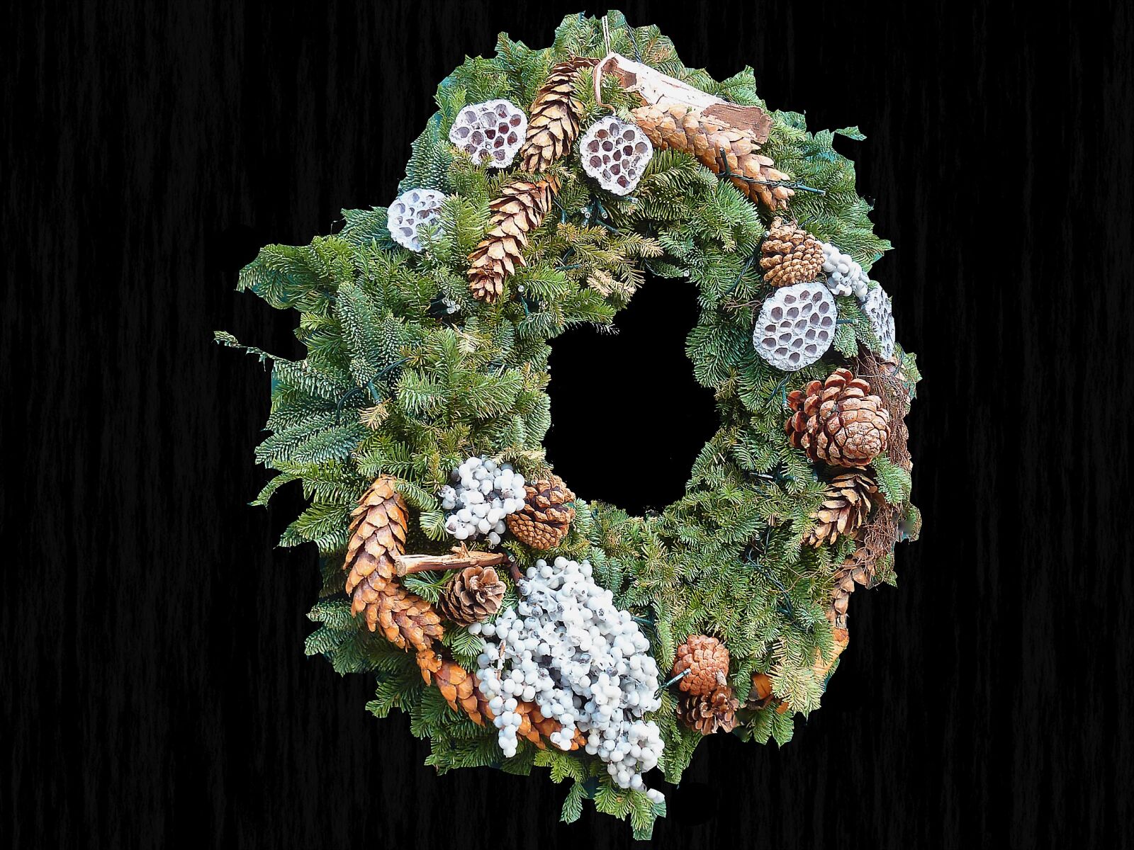 Panasonic DMC-TZ7 sample photo. Wreath, door wreath, decoration photography