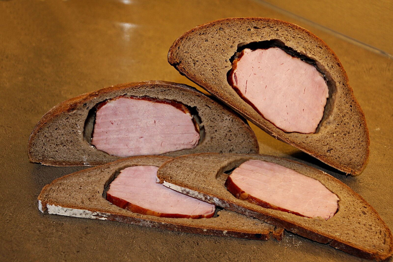 Canon EOS 40D sample photo. Ham, bread, easter ham photography