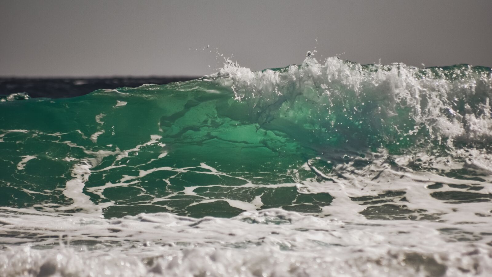 Nikon D3300 sample photo. Wave, splash, ocean photography