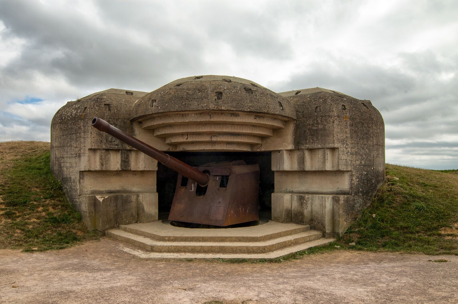Nikon D70 sample photo. D-day, longues-sur-mer, atlantic wall photography