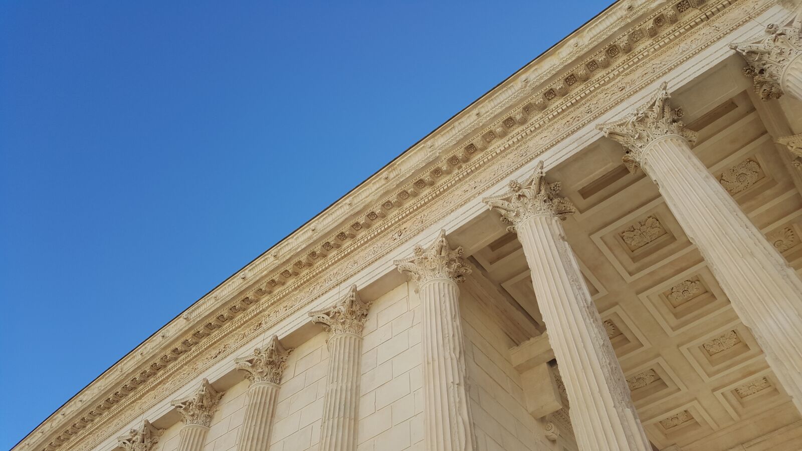 Samsung Galaxy S6 sample photo. Architecture, architecture column, building photography