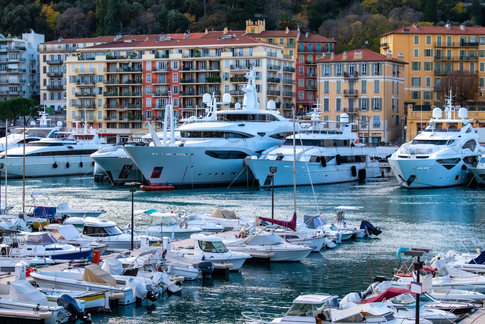 Nikon D5600 sample photo. Yacht, sea, ship photography