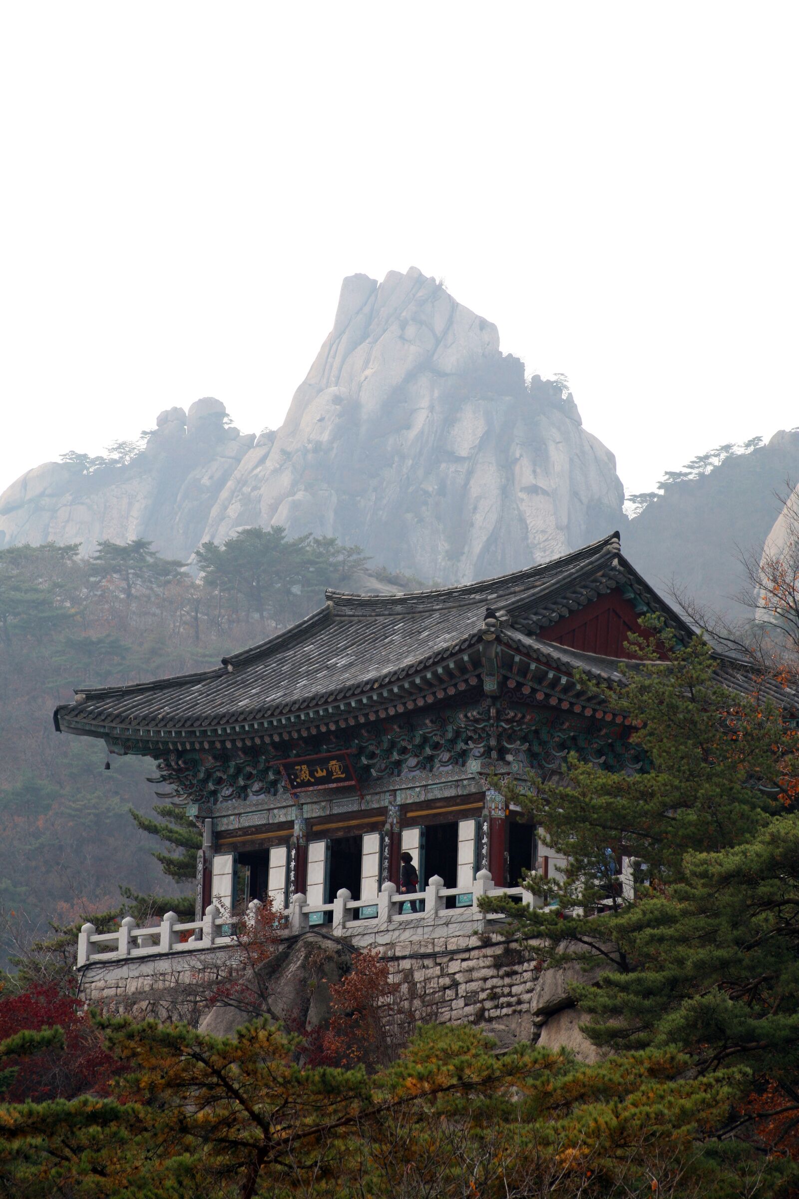 Canon EOS 5D sample photo. Temple, retina month company photography