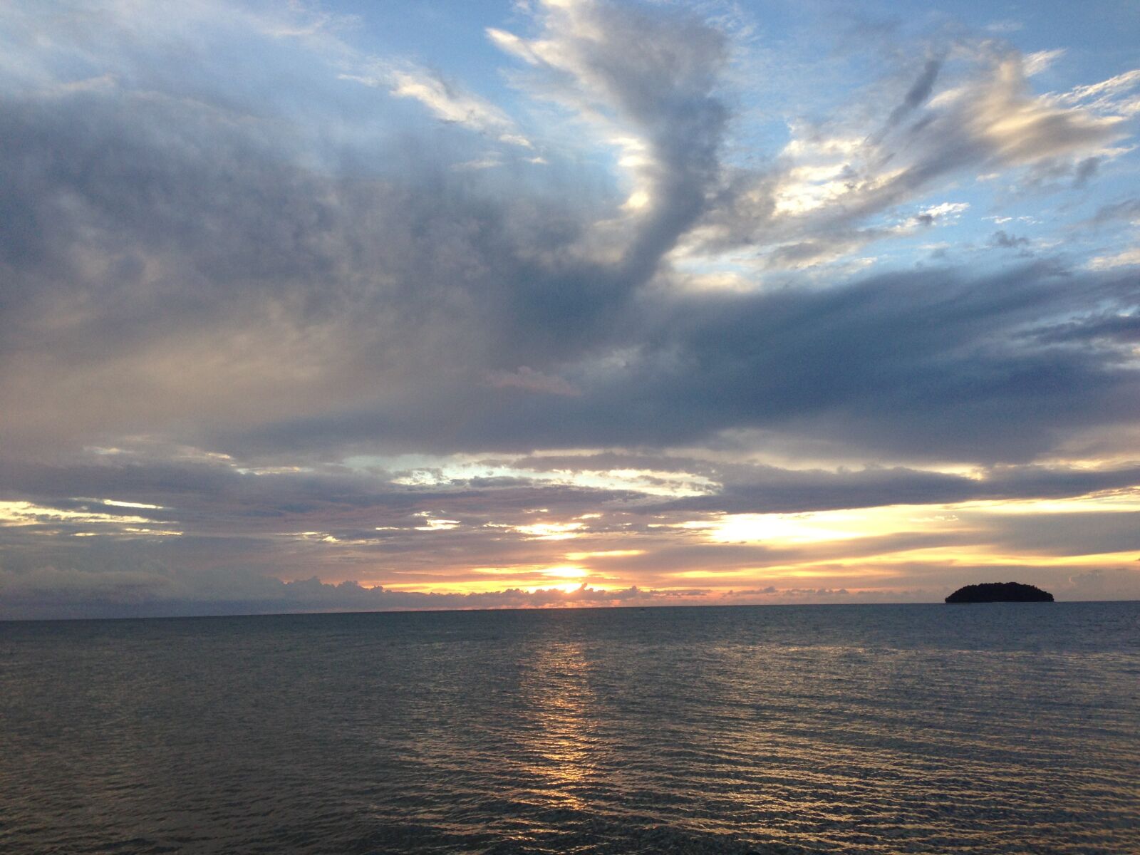 Apple iPhone 5 sample photo. The scenery, sea, sun photography