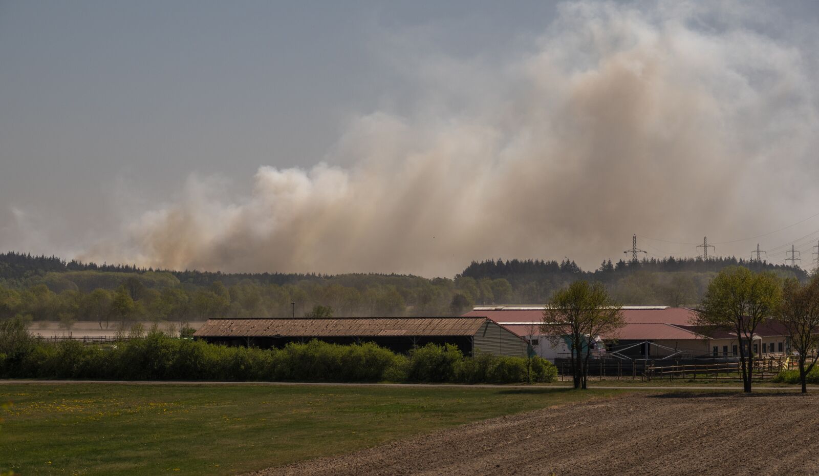 Sony Cyber-shot DSC-RX10 IV sample photo. Fire, blushelicopter, a photography