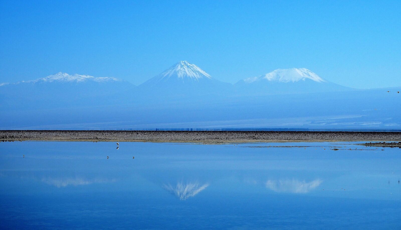 Olympus OM-D E-M10 sample photo. Salt lake, the third photography