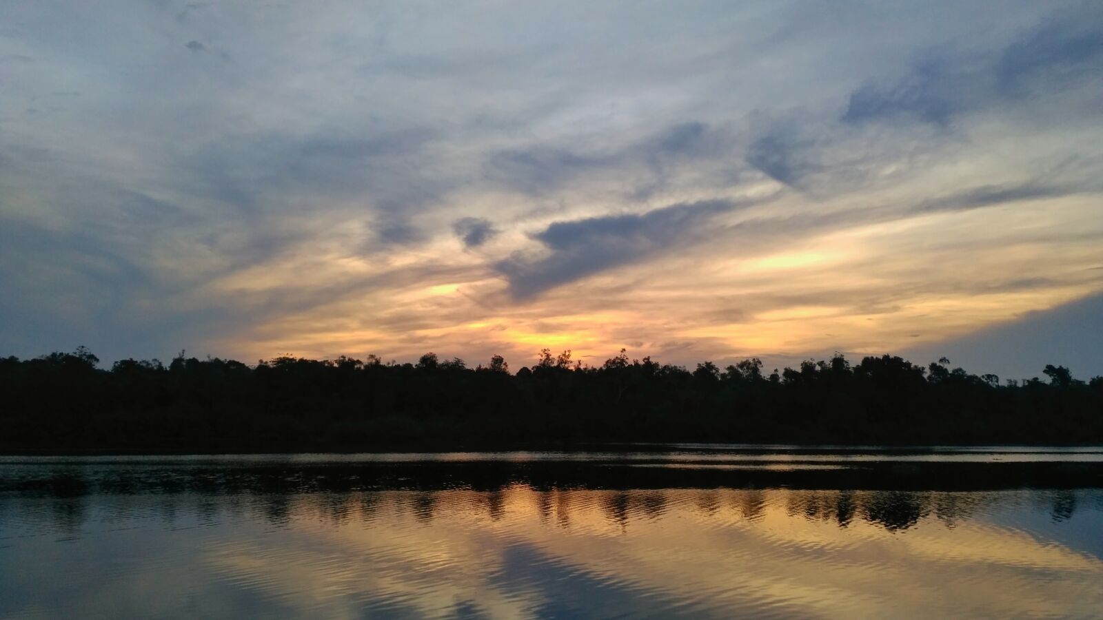Xiaomi Redmi 3S sample photo. Quiet, charming, without sin photography
