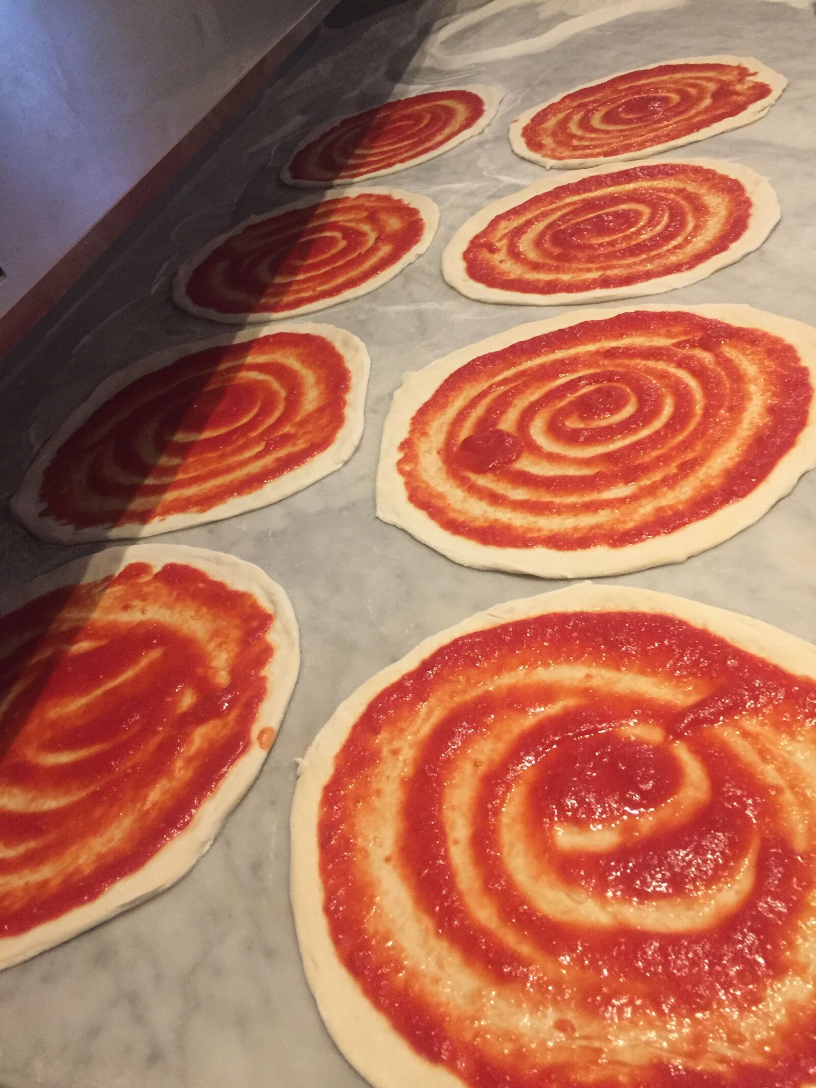 Apple iPhone 6 sample photo. Pizzas, tomato, pasta photography