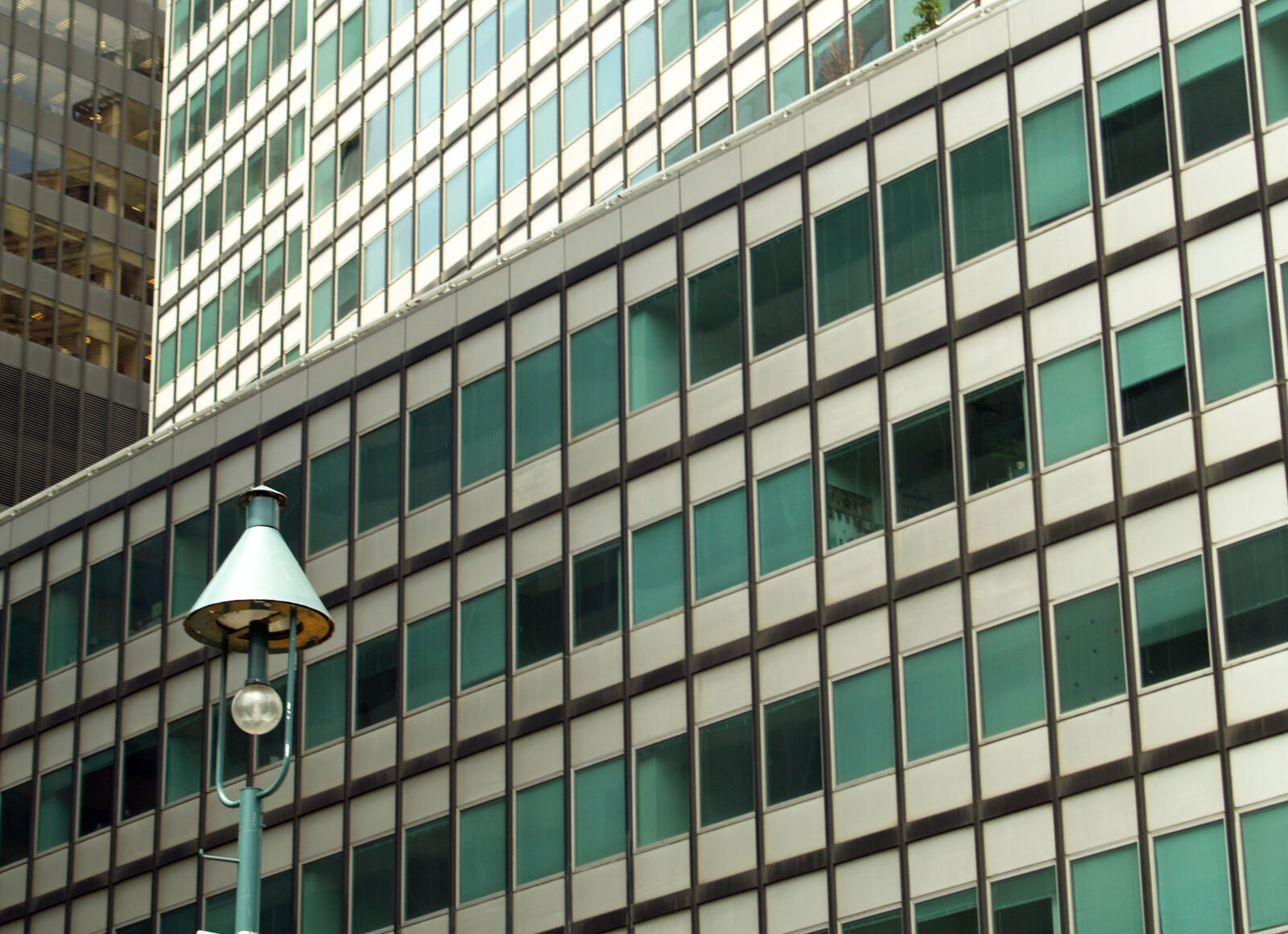 Olympus E-500 (EVOLT E-500) sample photo. Architecture, buildings, geometric, new photography