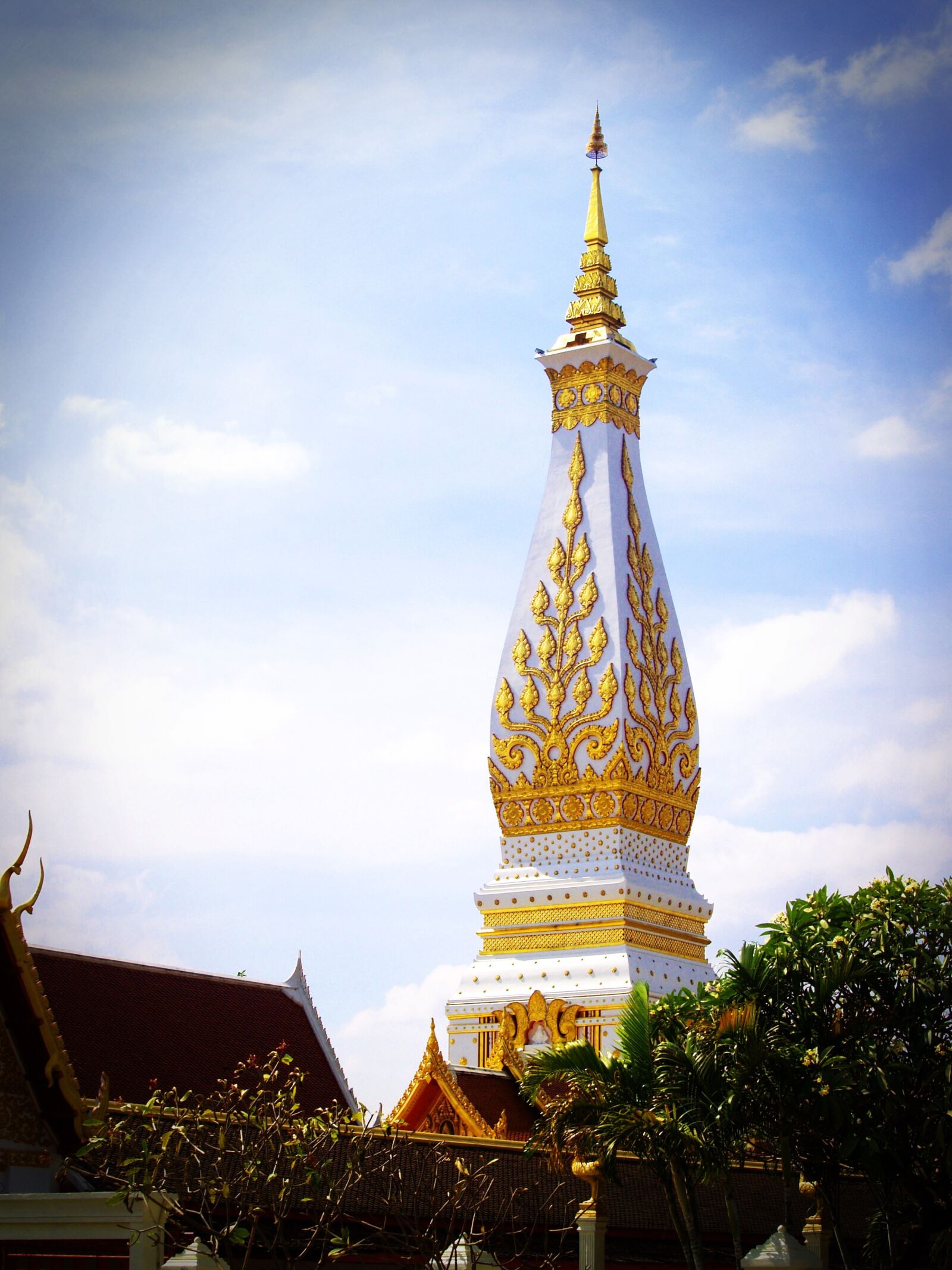 Olympus E-300 (EVOLT E-300) sample photo. Phra that, wat, phra photography
