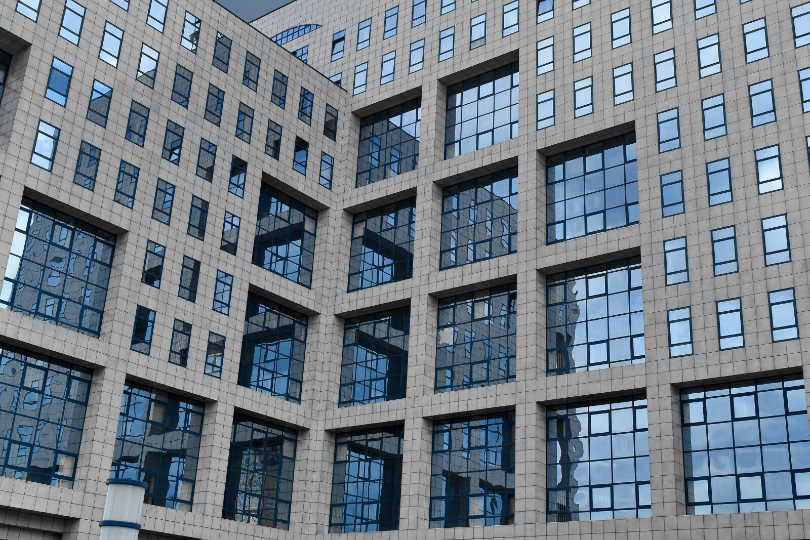 Nikon D5500 sample photo. Architectural style, modern, city photography