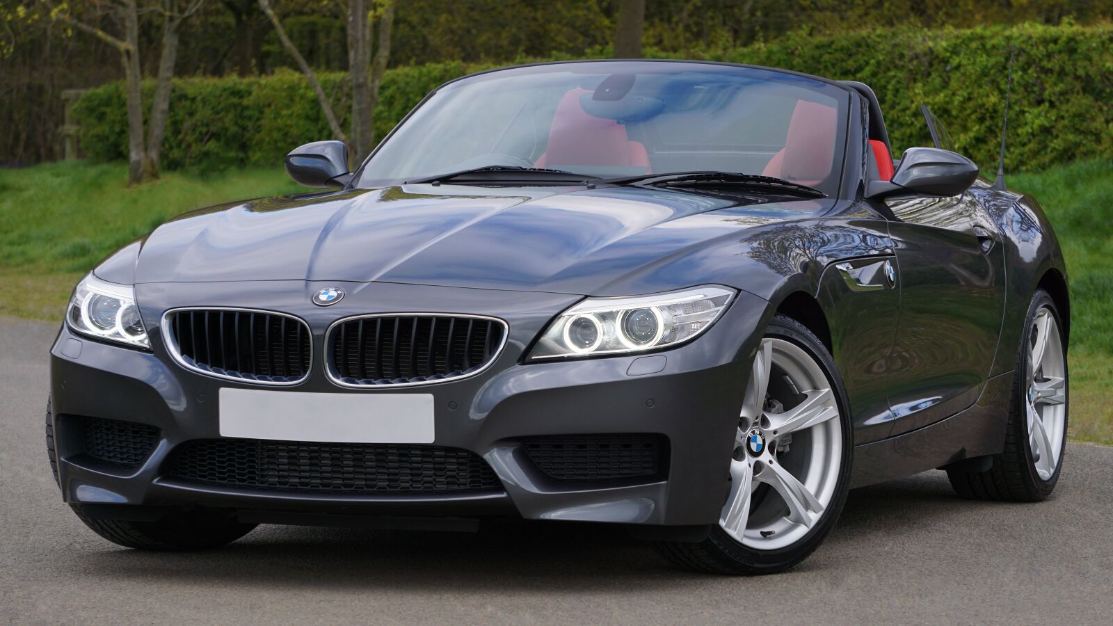 Sony E 55-210mm F4.5-6.3 OSS sample photo. Sports car, automobile, vehicle photography