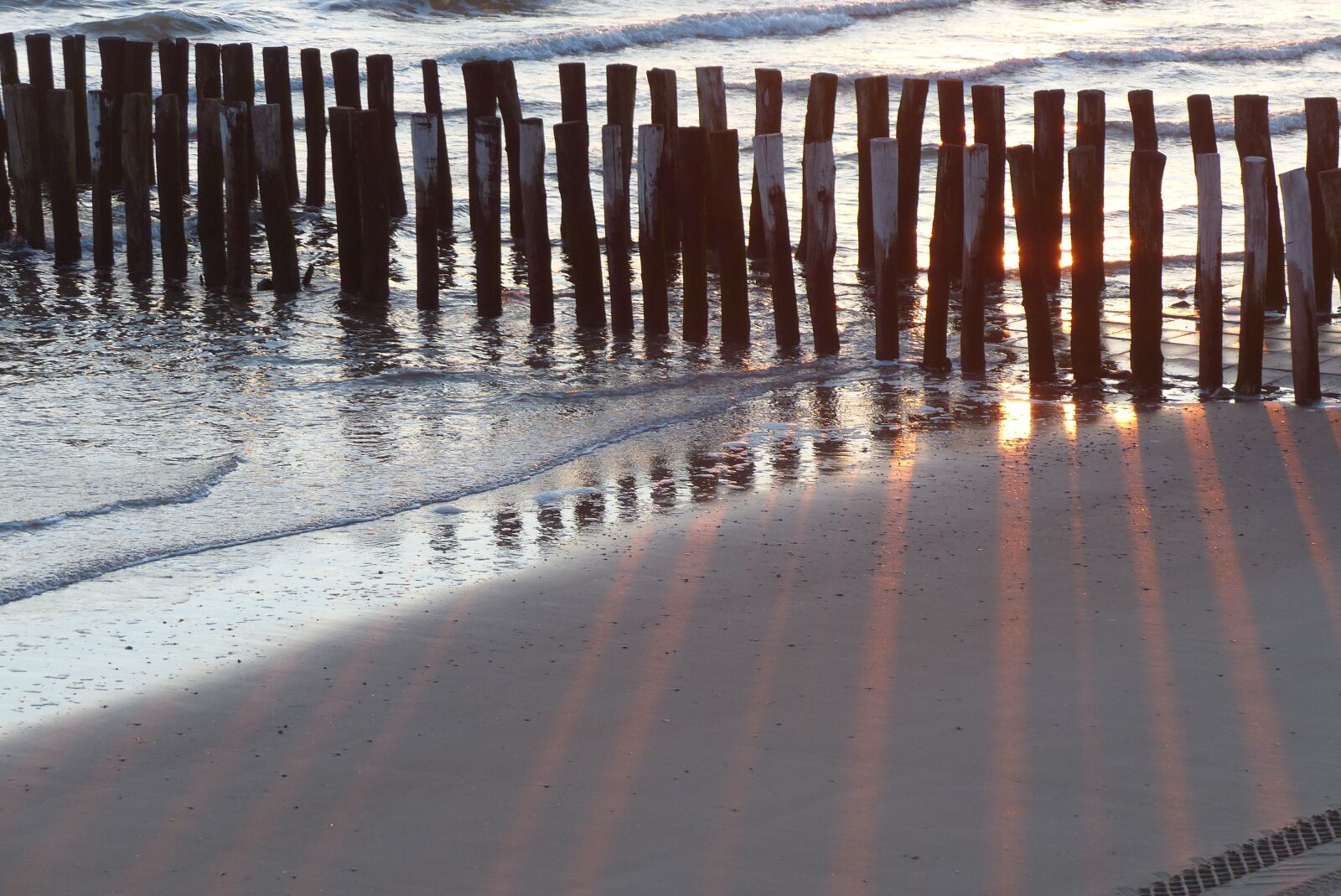 Panasonic Lumix DMC-FZ200 sample photo. Palisades, sunset, walcheren photography