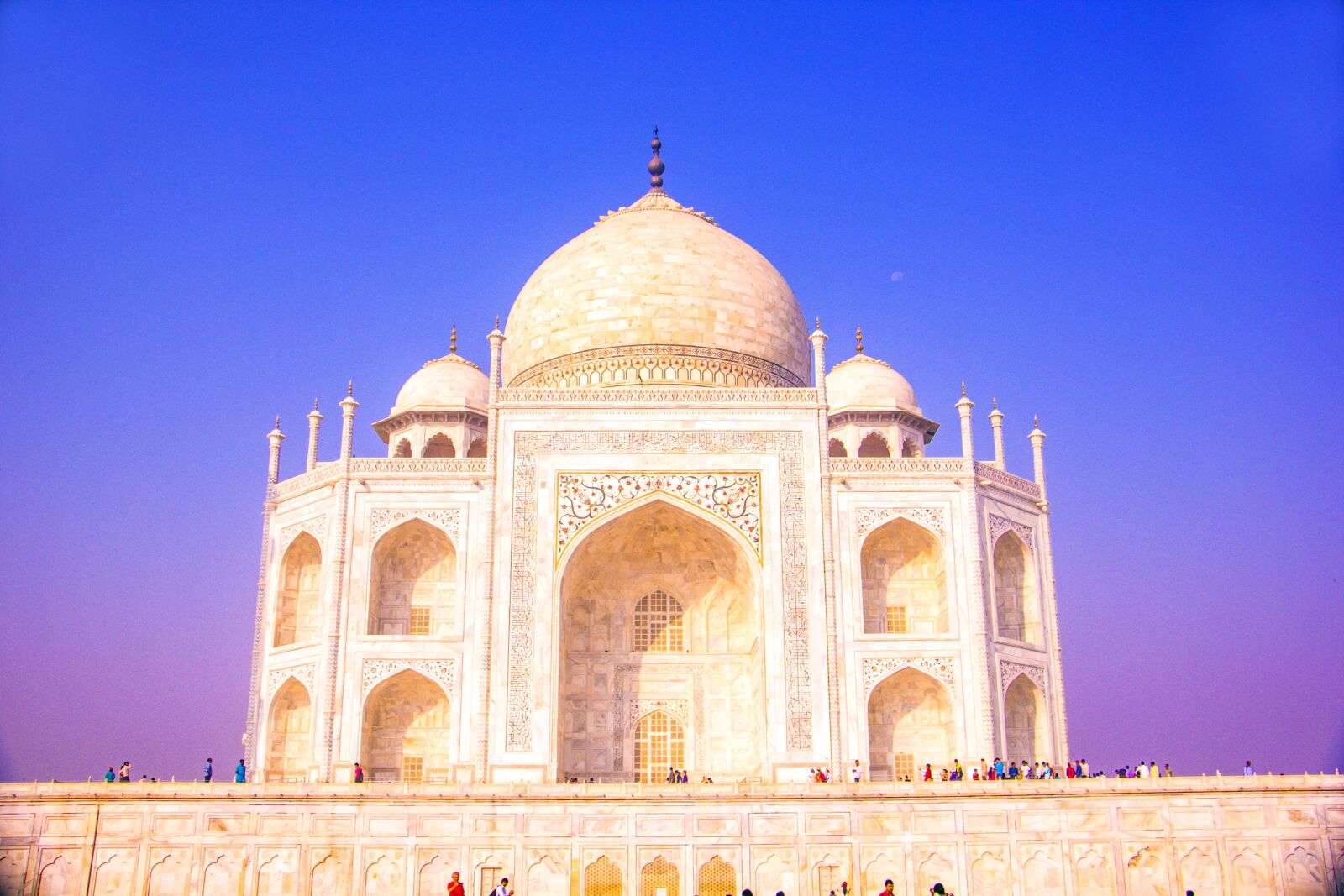 Canon EOS 60D + Canon EF-S 18-135mm F3.5-5.6 IS STM sample photo. Taj mahal sunset, taj photography