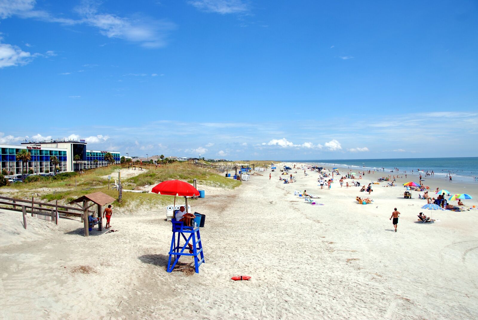 Nikon D200 sample photo. Beach, people, lifeguard photography