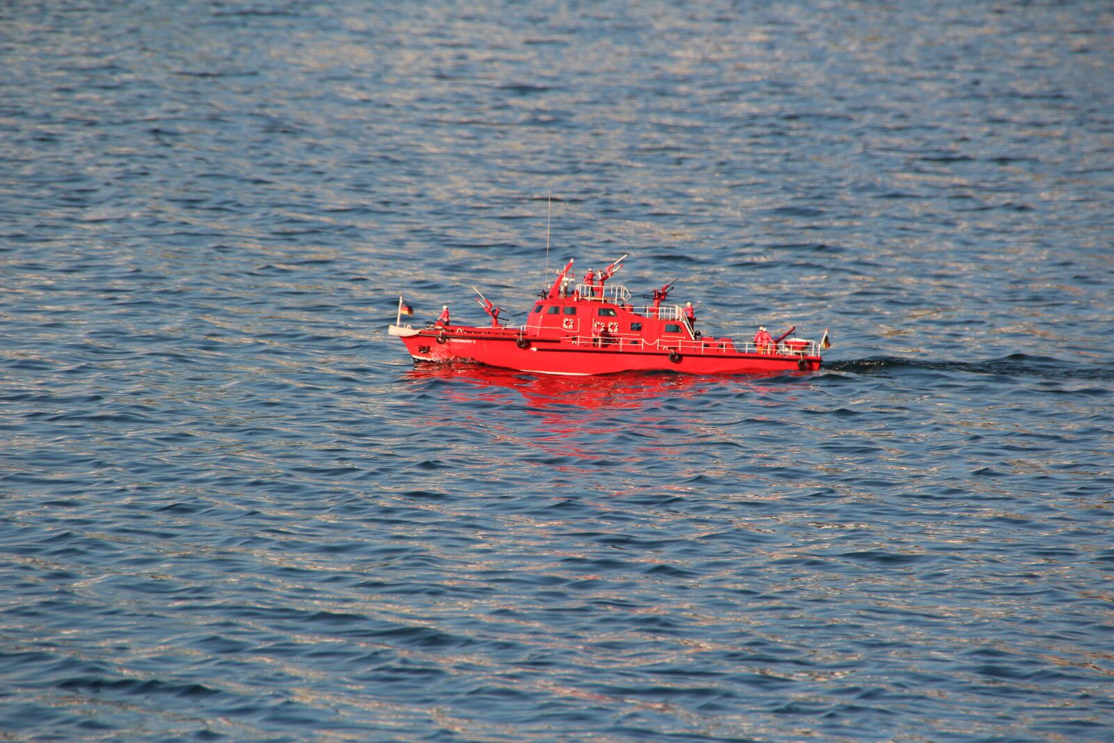 Canon EOS 600D (Rebel EOS T3i / EOS Kiss X5) sample photo. Boat, model boat, u photography