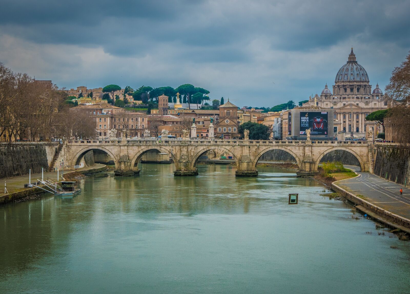 Panasonic Lumix DMC-LX100 sample photo. Rome, saint peter's basilica photography