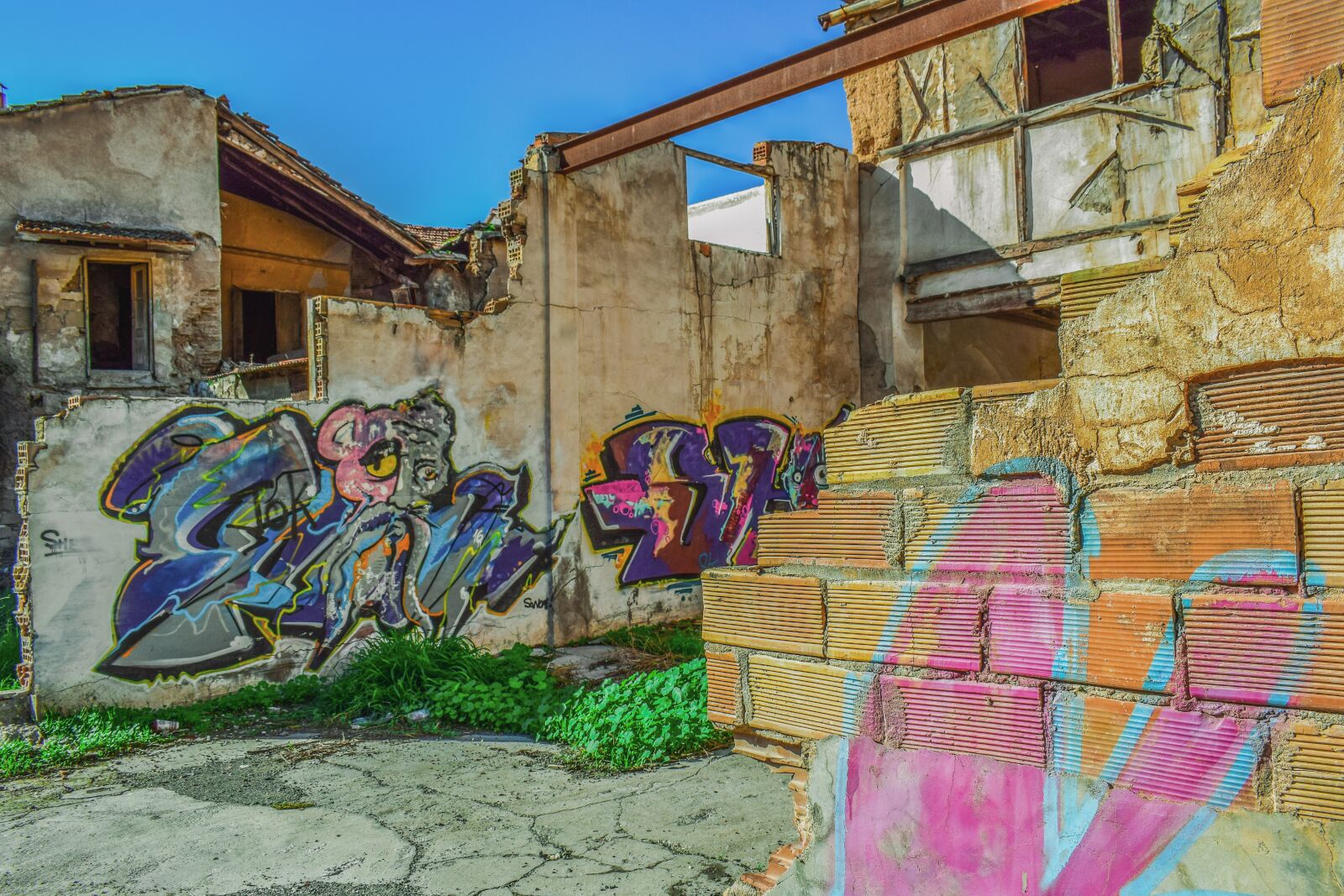 Nikon D3300 sample photo. Ruin, destruction, abandoned photography