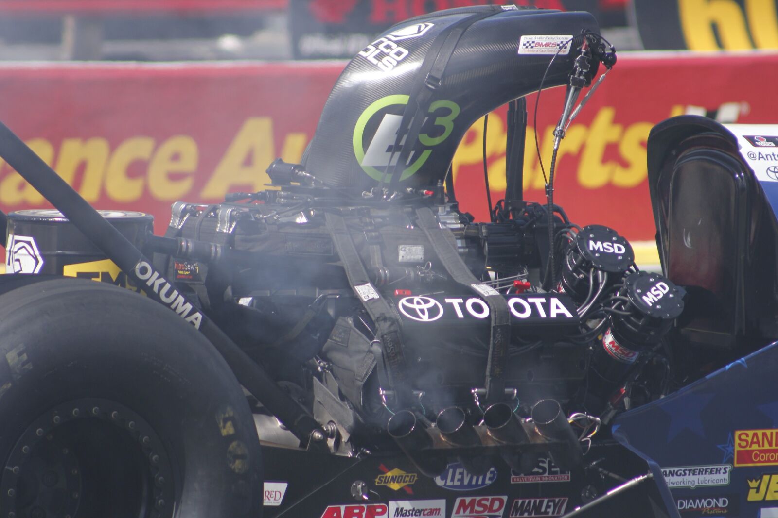 Canon EOS 550D (EOS Rebel T2i / EOS Kiss X4) sample photo. Drag, car, sponsor photography