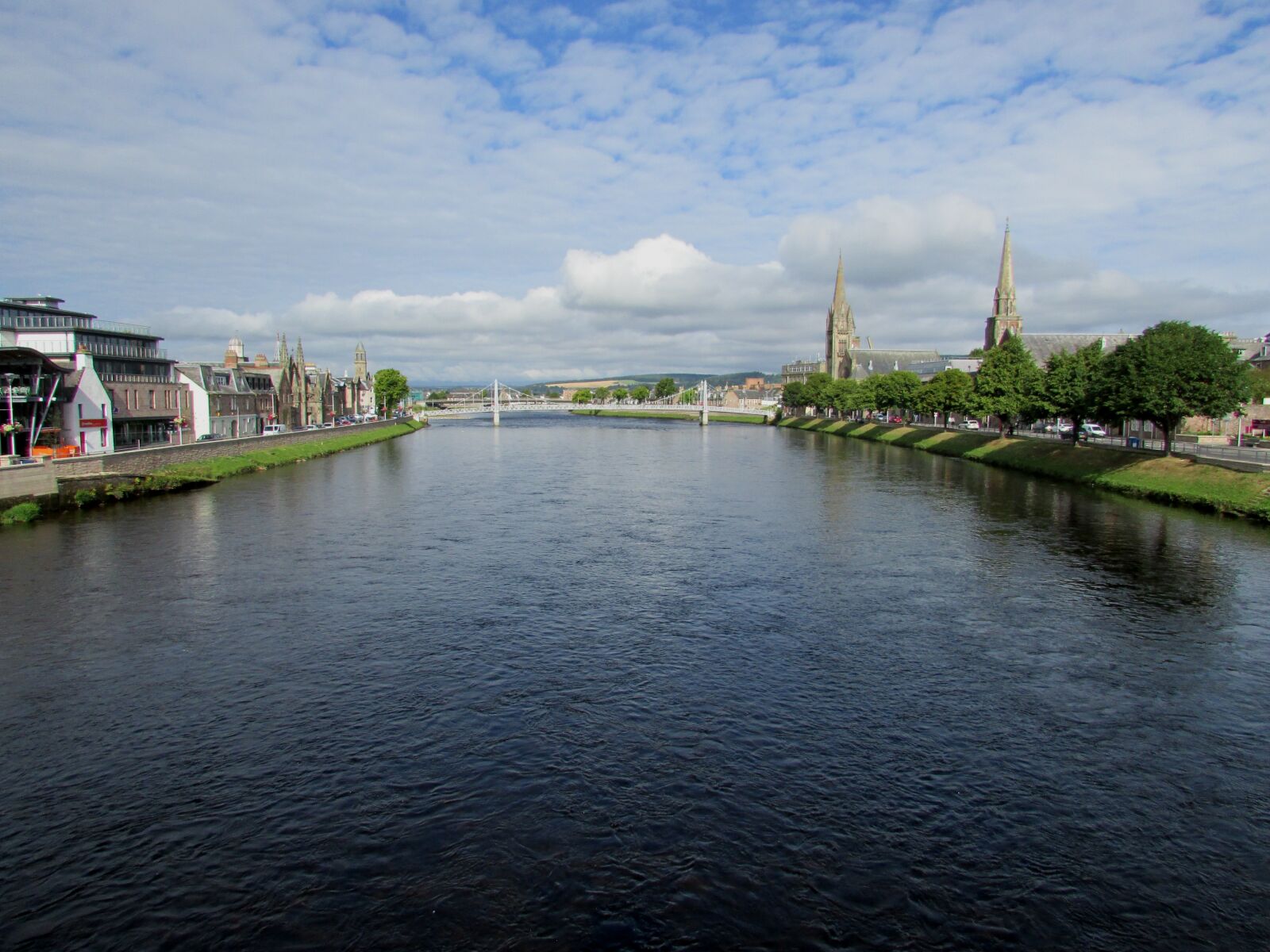 Canon PowerShot SX500 IS sample photo. Scotland, inverness, river photography