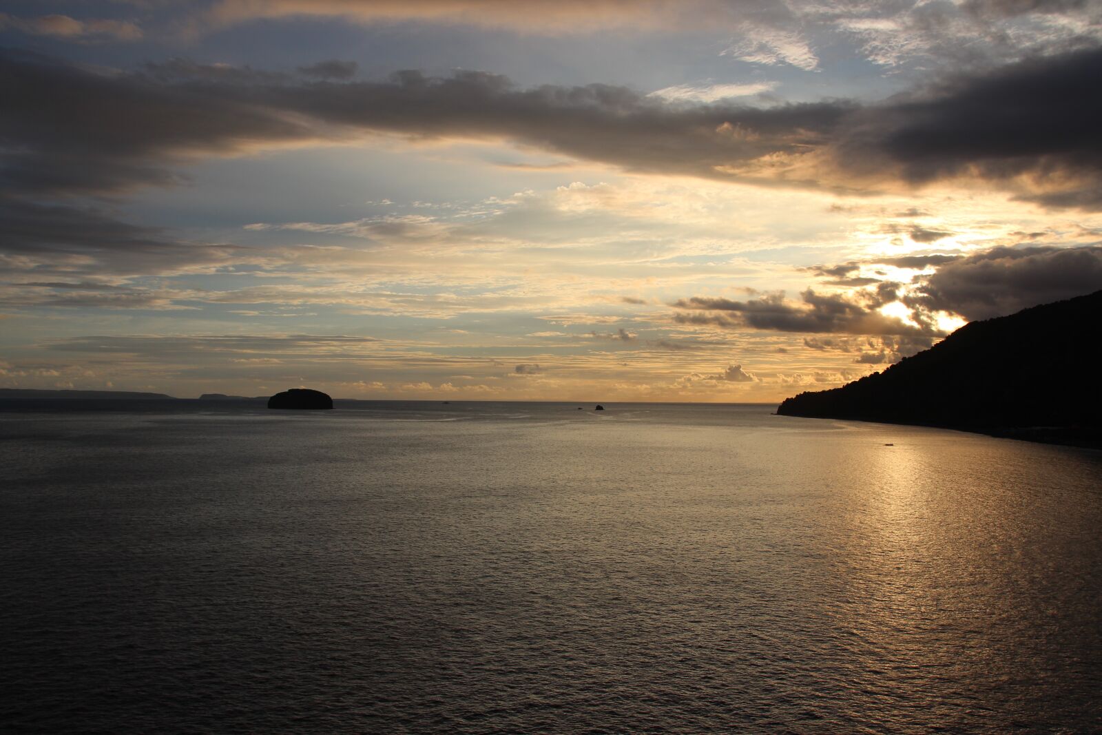 Canon EOS 600D (Rebel EOS T3i / EOS Kiss X5) sample photo. Bali, sunset, sky photography