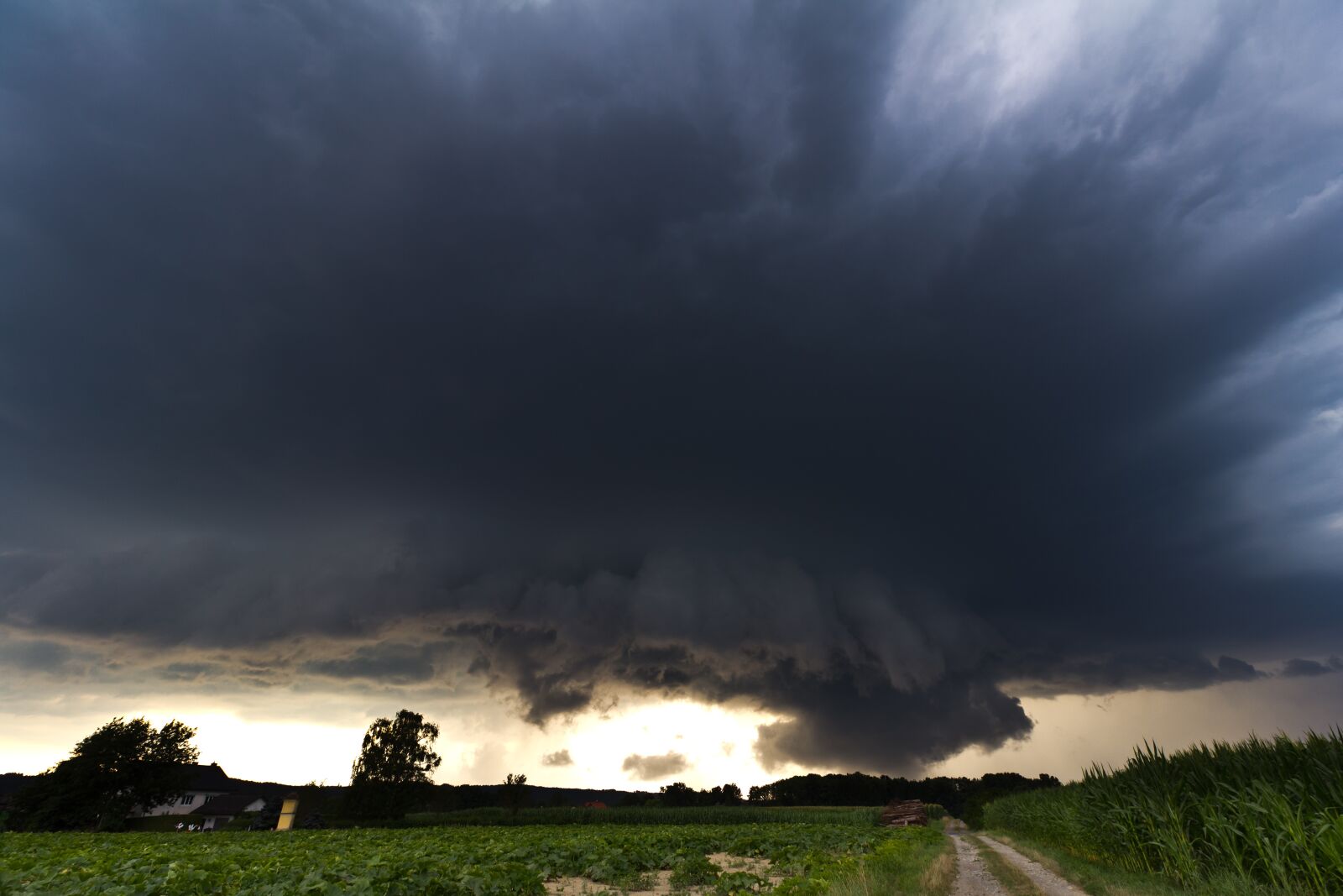 Canon EOS 60D sample photo. Thunderstorm, storm, super cell photography