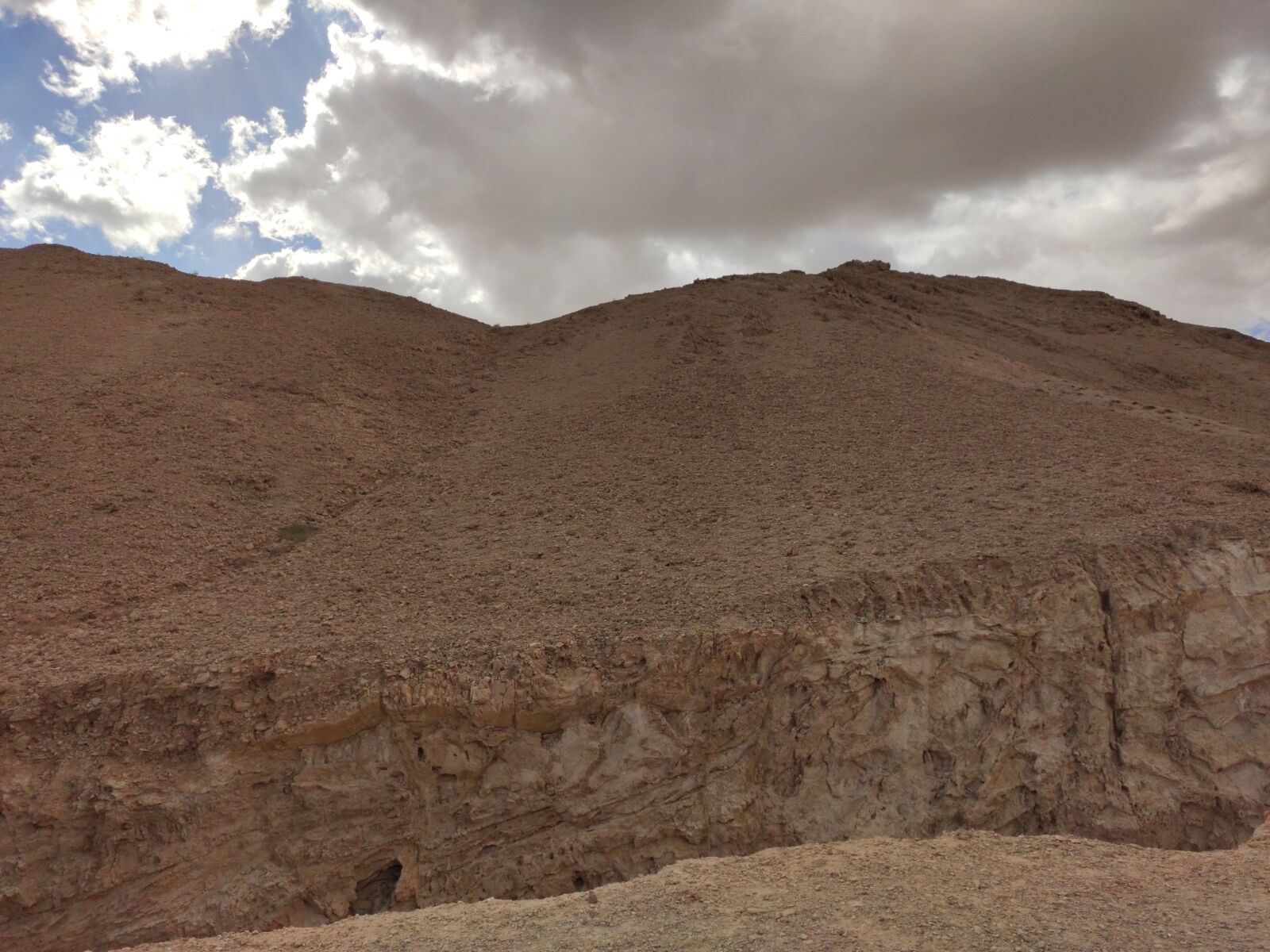 Xiaomi Mi 9T Pro sample photo. Landscape, desert, mountain photography