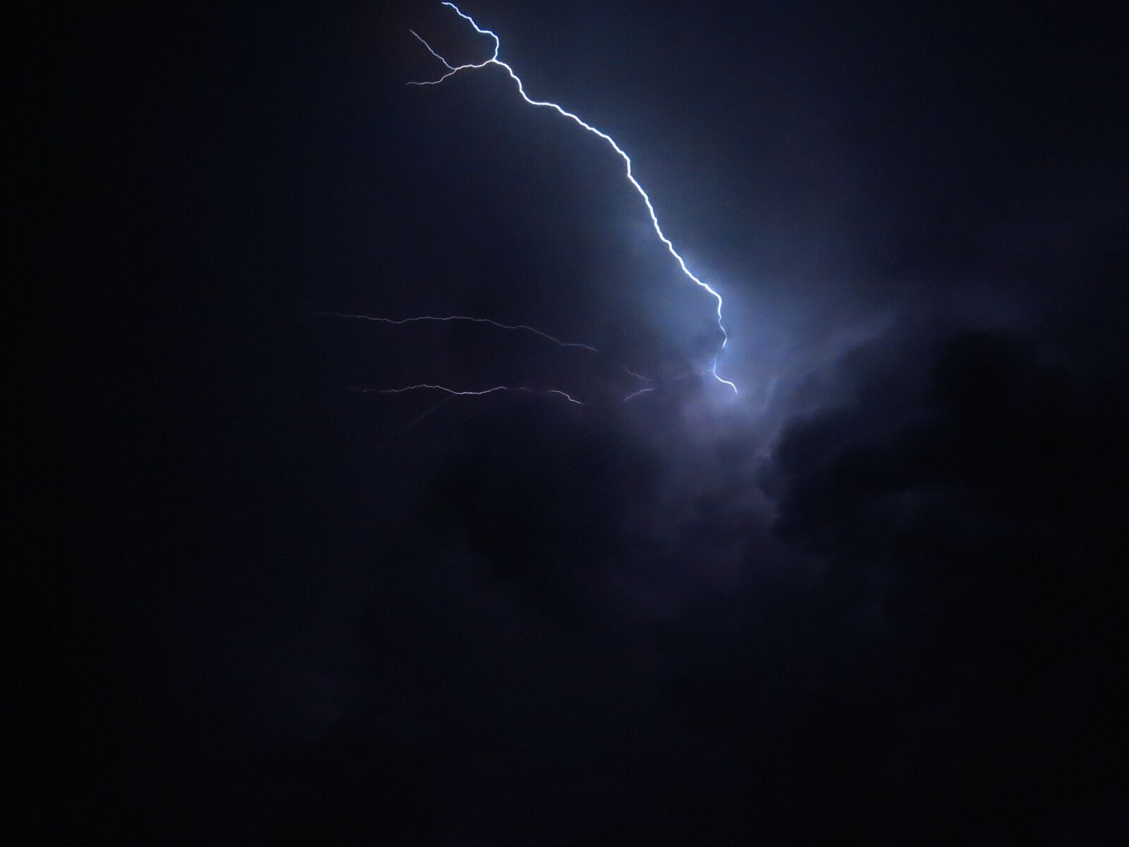 Canon PowerShot G15 sample photo. Flash, thunder, lightning photography