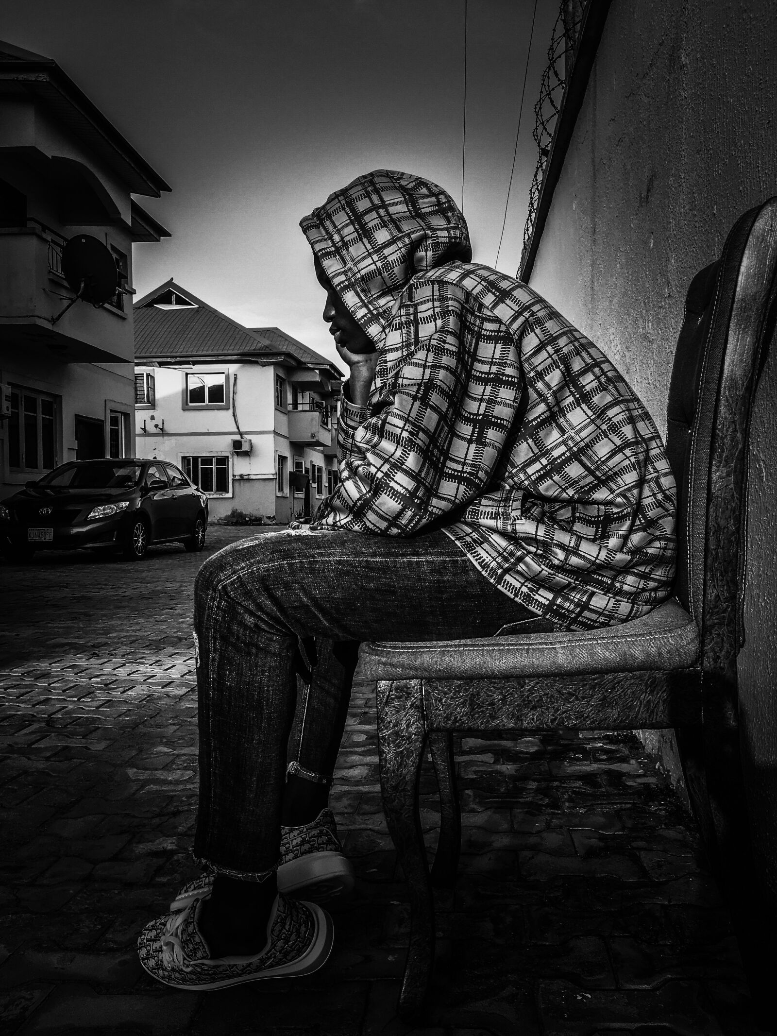 Apple iPhone 6s sample photo. Houses, car, depressed photography