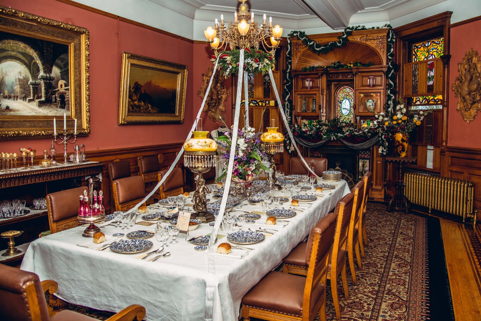 Nikon D750 sample photo. Old, 18 century, dining room photography