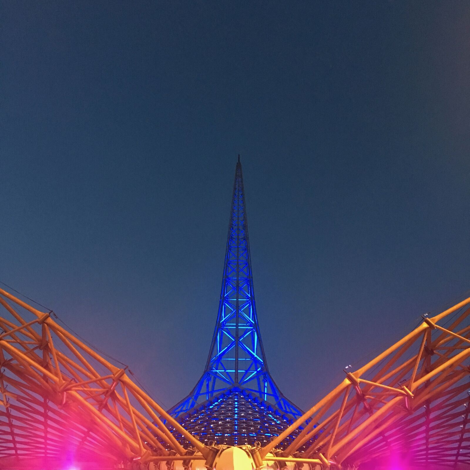 Apple iPhone 6s sample photo. Melbourne, spire, arts center photography
