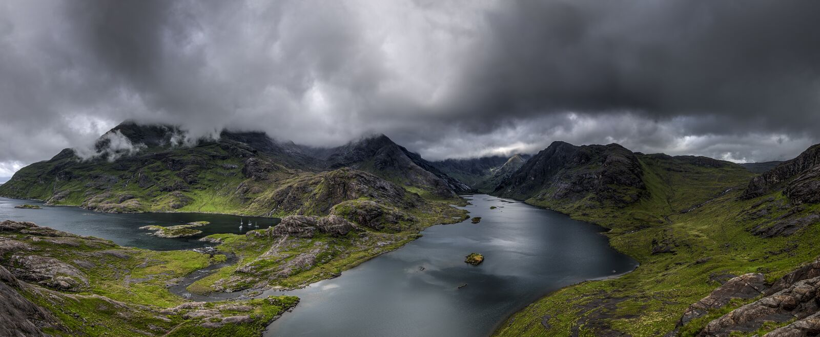 Nikon D800 sample photo. Cloudy, lake, landscape photography