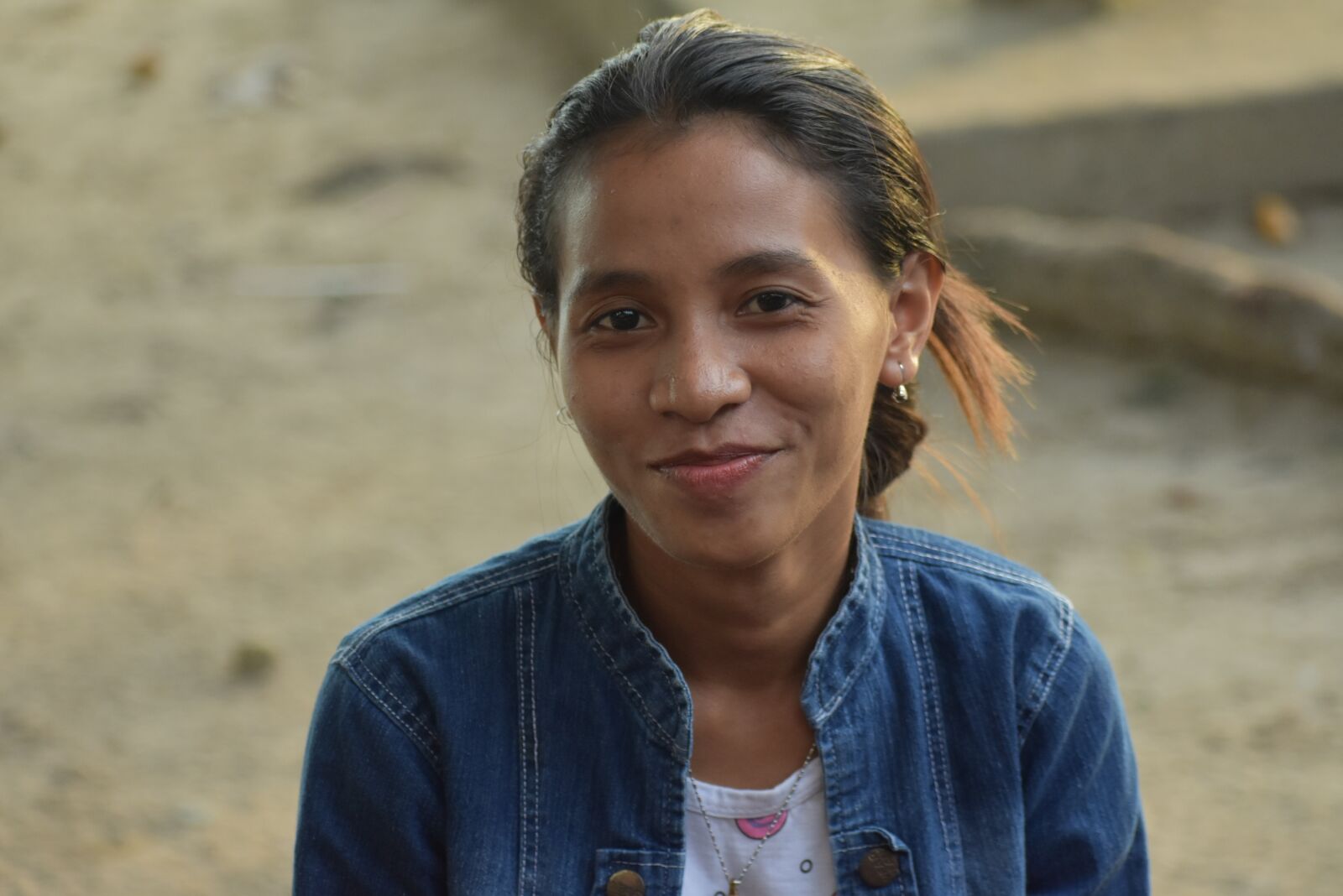 Nikon D3400 sample photo. Girl, sweet smile, tender photography
