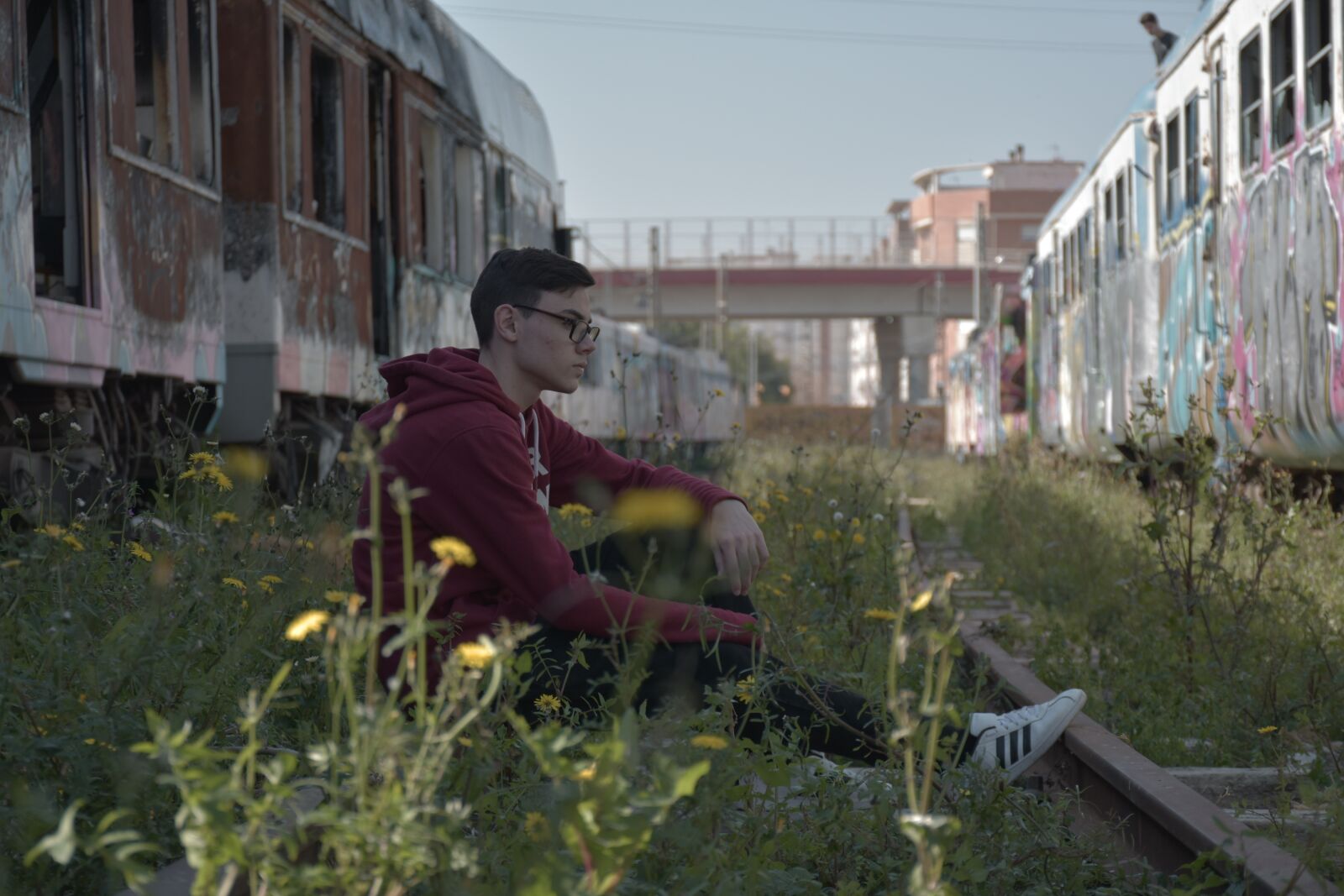 Nikon D5600 sample photo. Young, guy, ruin photography