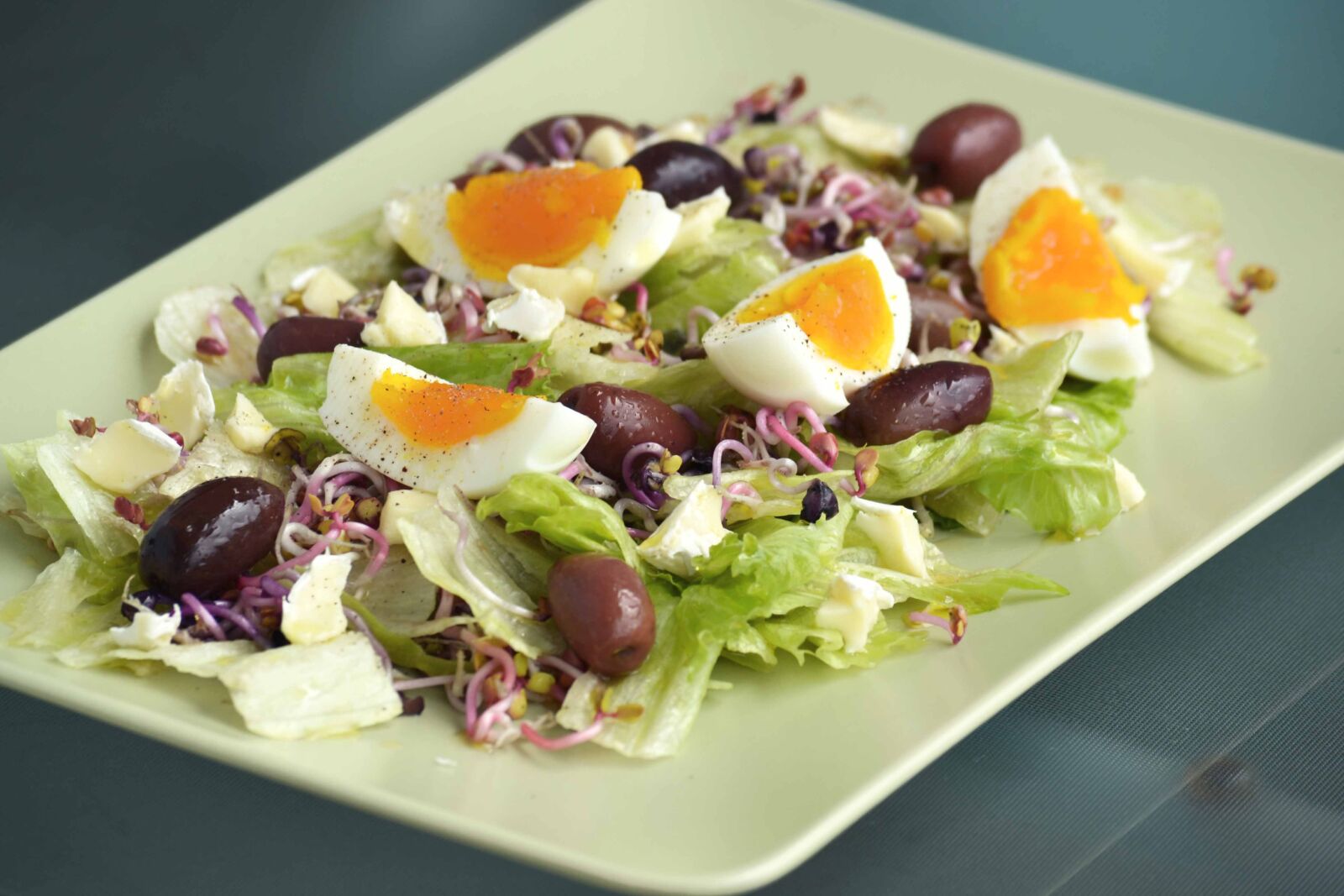 Nikon D3100 sample photo. Food, salad, olives photography