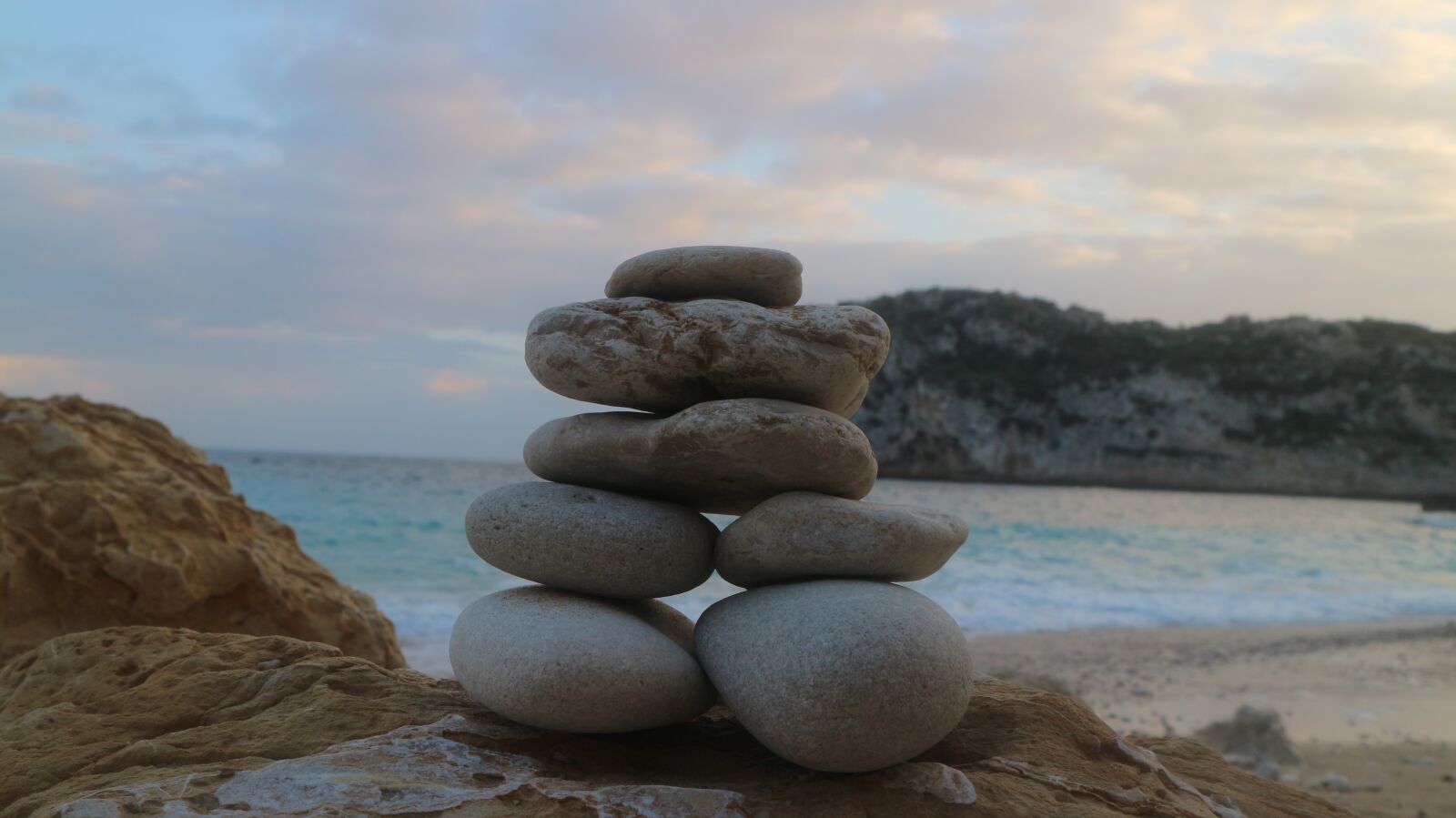 Canon EOS M10 sample photo. Spa, spain, beauty photography